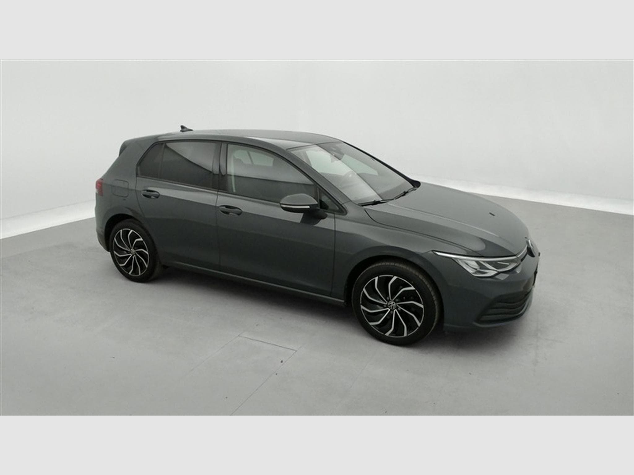 VW Golf 1.0 TSI 110Cv Life NAVI / FULL LED / CAMERA / PDC / ALU (2021) - Photo 23