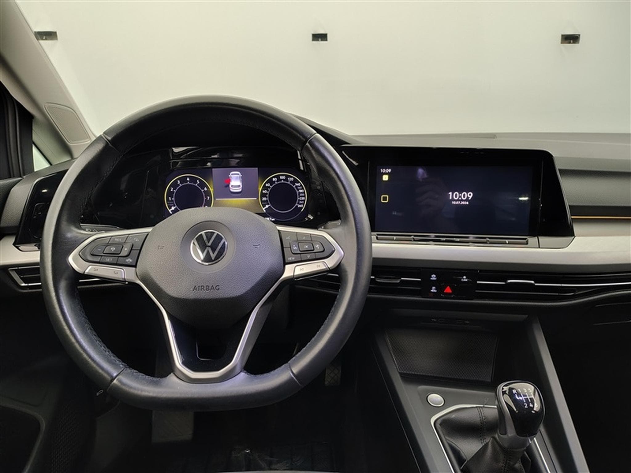 VW Golf 1.0 TSI 110Cv Life NAVI / FULL LED / CAMERA / PDC / ALU (2021) - Photo 9