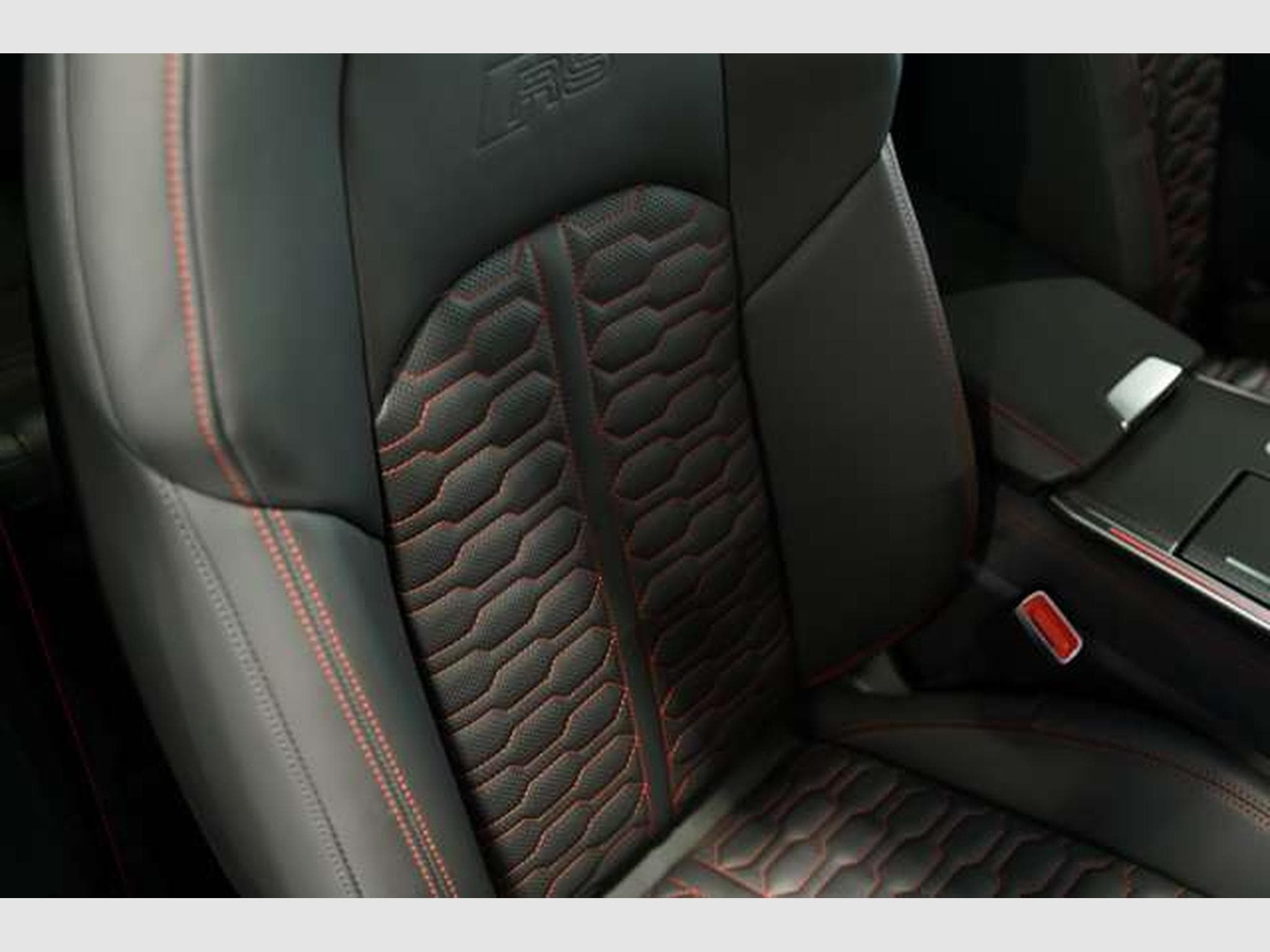 Audi RS7 q. 2.H *22 *Dynamik *Pano *S-AGA *Carbon (2025) - Photo 27