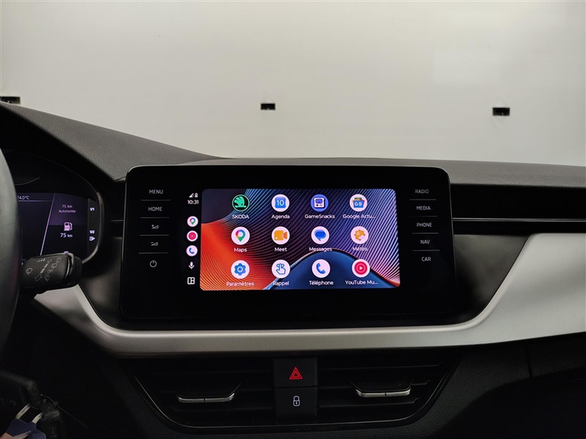 Skoda Kamiq 1.0 TSI Ambition NAVI/CARPLAY/PDC/JA (2021) - Photo 21