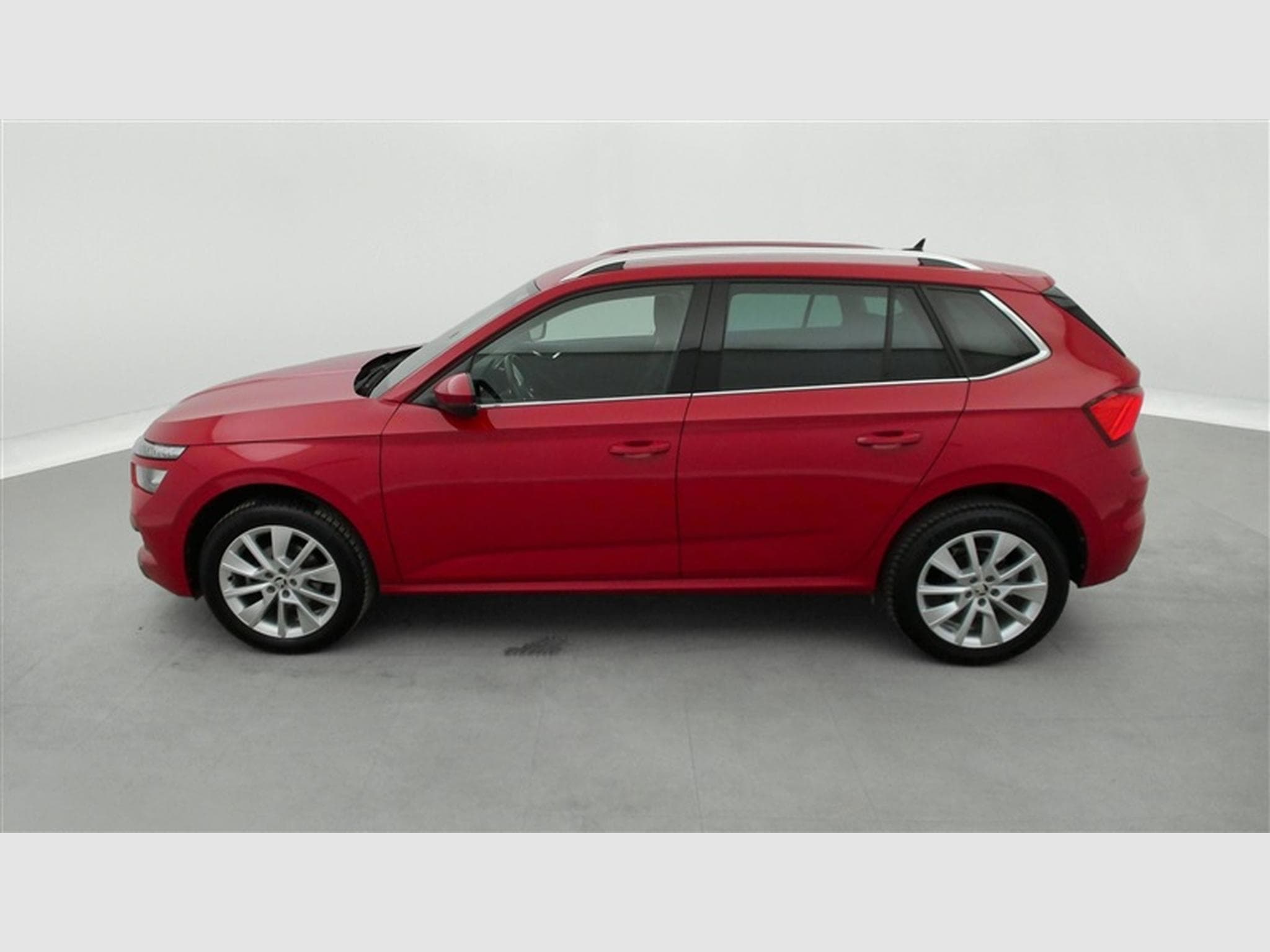 Skoda Kamiq 1.0 TSI Ambition NAVI/CARPLAY/PDC/JA (2021) - Photo 3