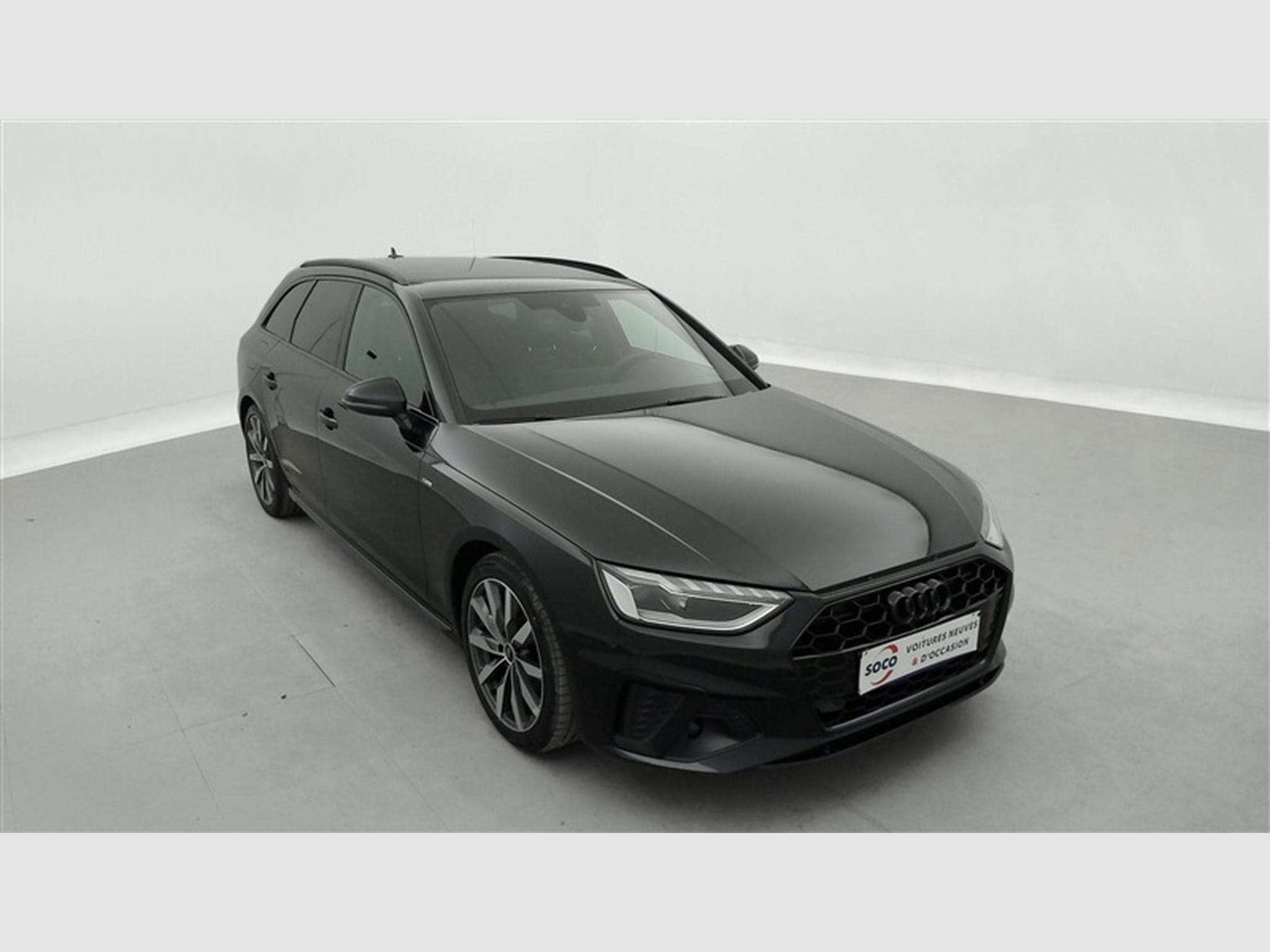 Audi A4 Avant 35 TFSI S-Tronic S-line Compétition (2024) - Photo 23