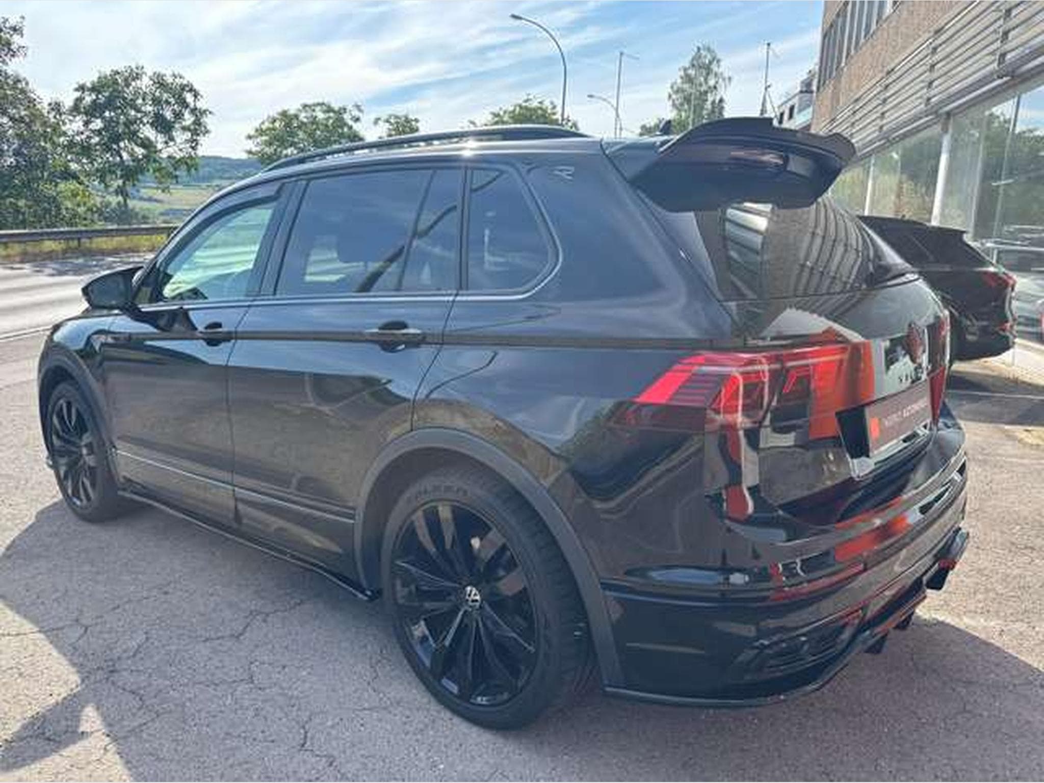 VW Tiguan 2.0TDI4Motion DSG-R-LINE-JUSQU'A 3 ANS DE GARANTIE (2022) - Photo 8