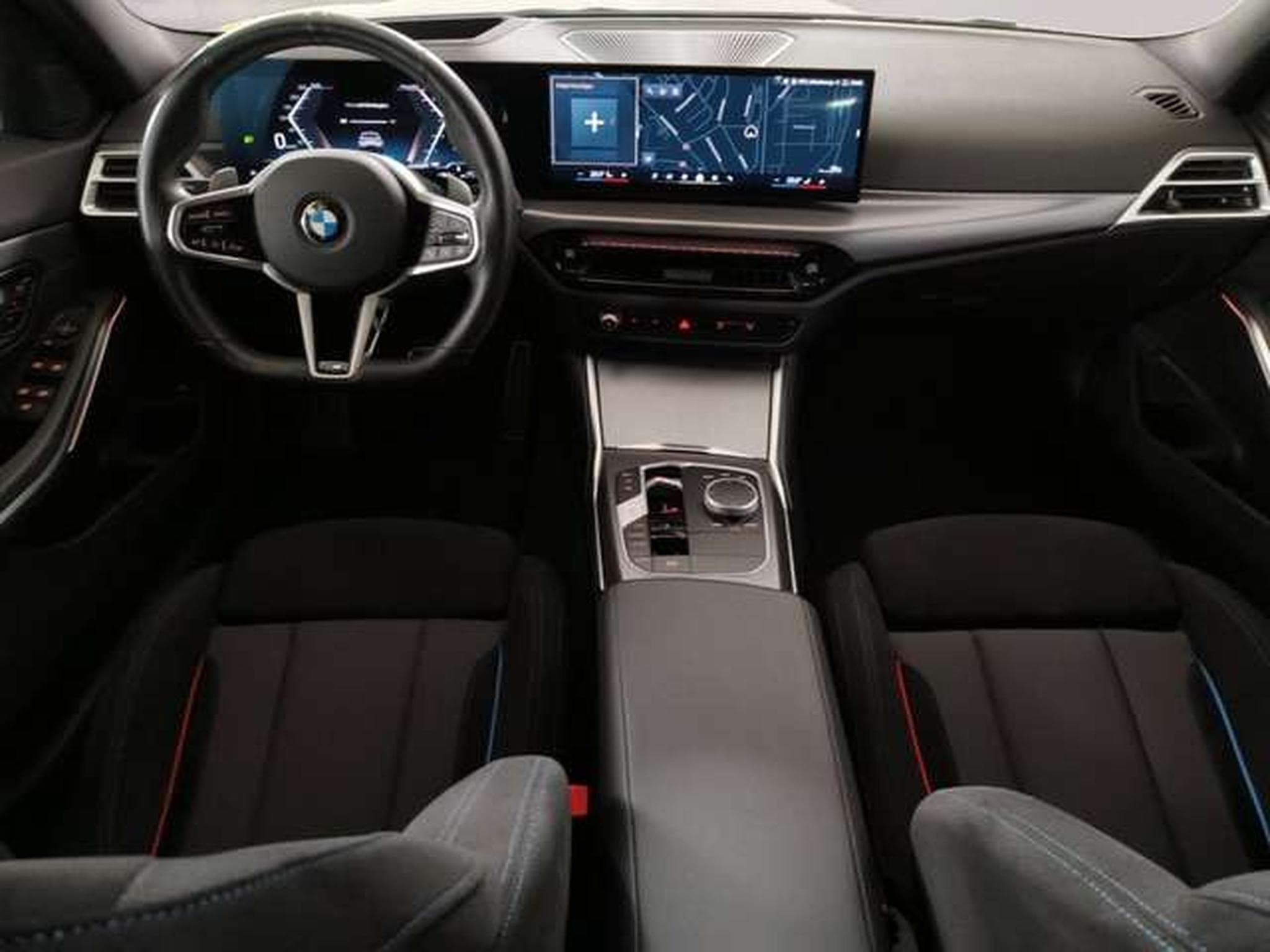 BMW 320 d xDrive DAB LED (2024) - Photo 5