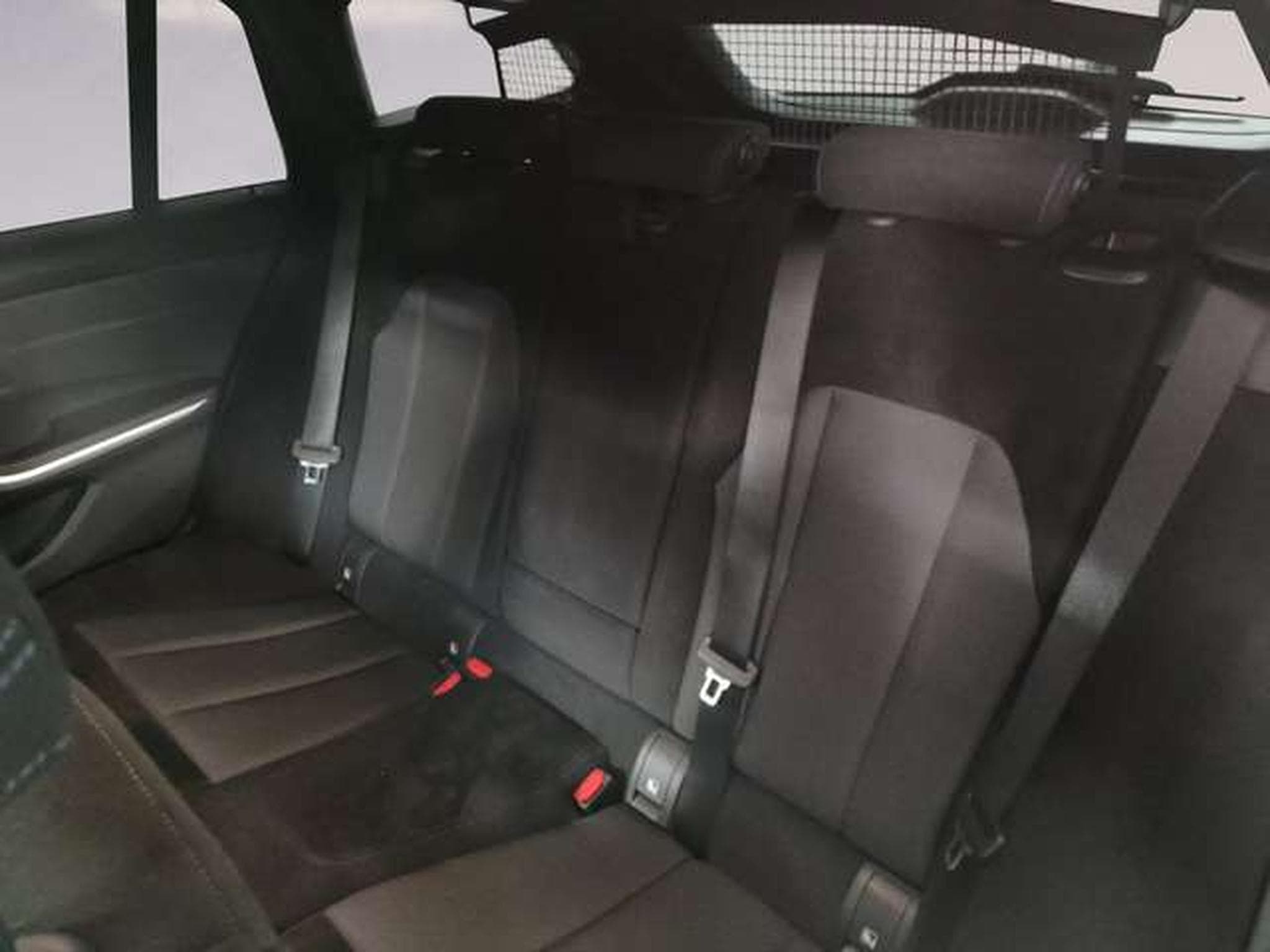 BMW 320 d xDrive DAB LED (2024) - Photo 8