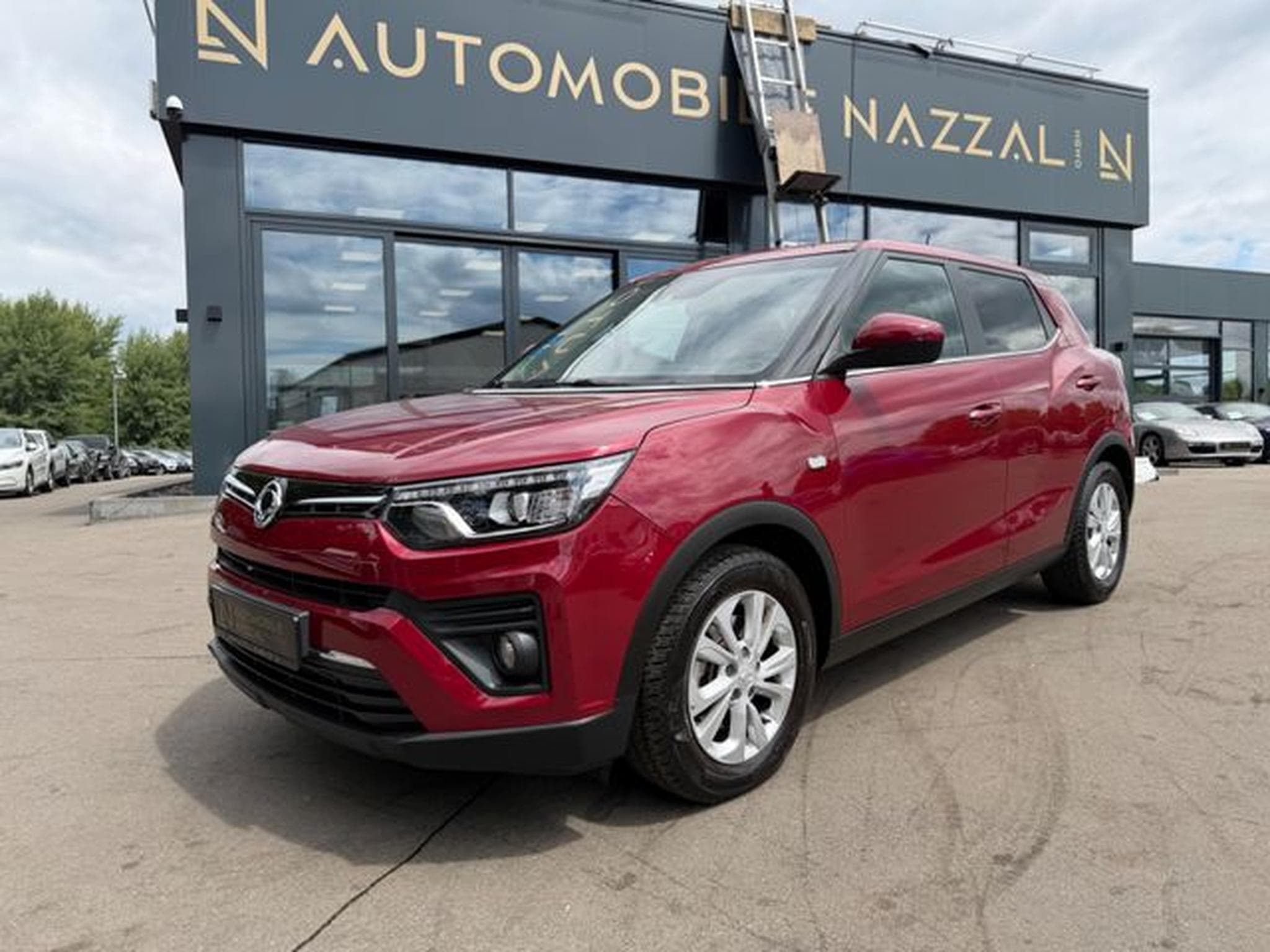 Ssangyong Tivoli TIVOLI 1.5 T-GDi AMBER*KLIMA*R-KAMERA*24.TKM* (2019) - Photo 1