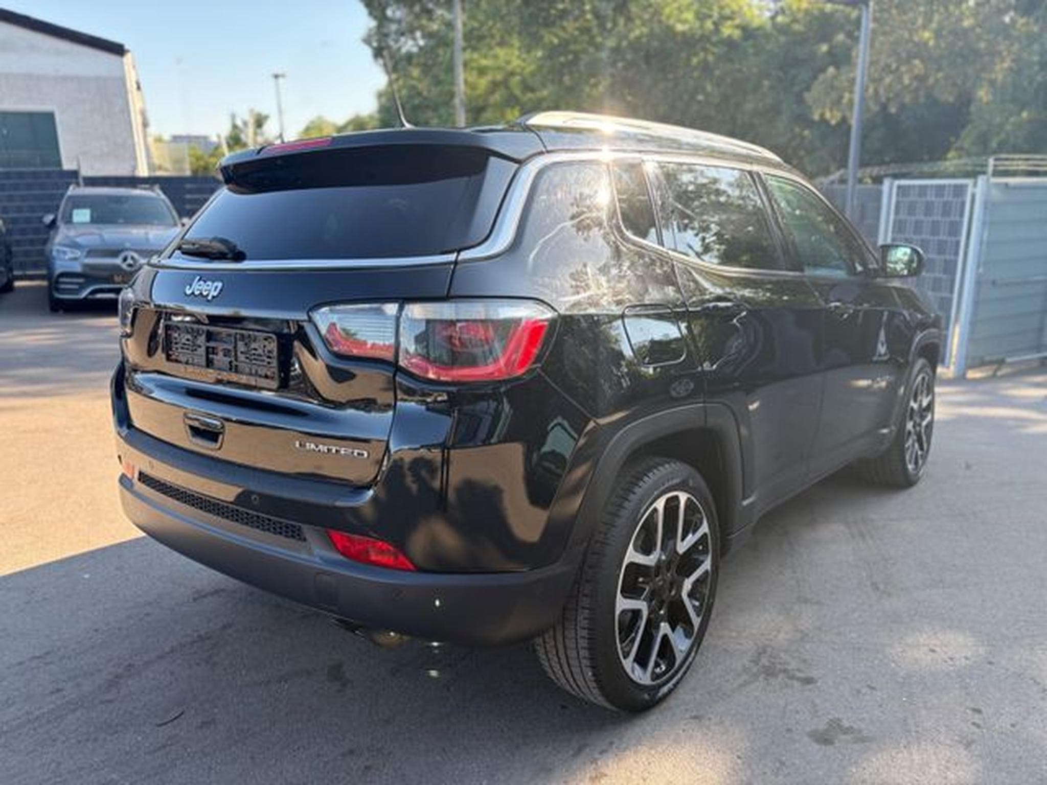 Jeep Compass COMPASS LIMITED FWD *FACELIFT*KAMERA*LEDER* (2018) - Photo 7