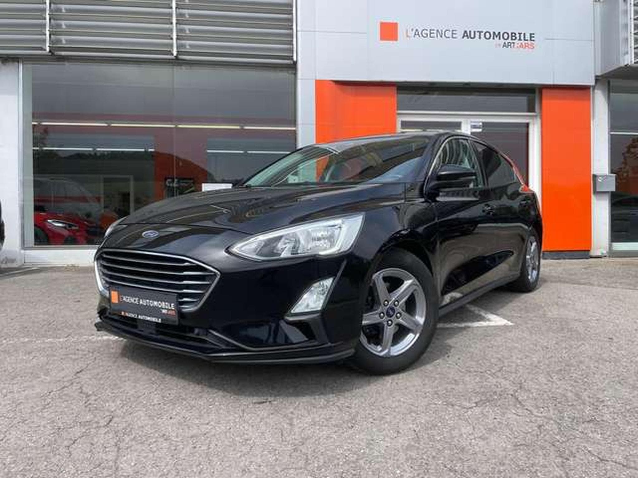 Ford Focus 1.5 EcoBlue Aut. COOL-JUSQU'A 36 MOIS DE GARANTIE (2019) - Photo 2