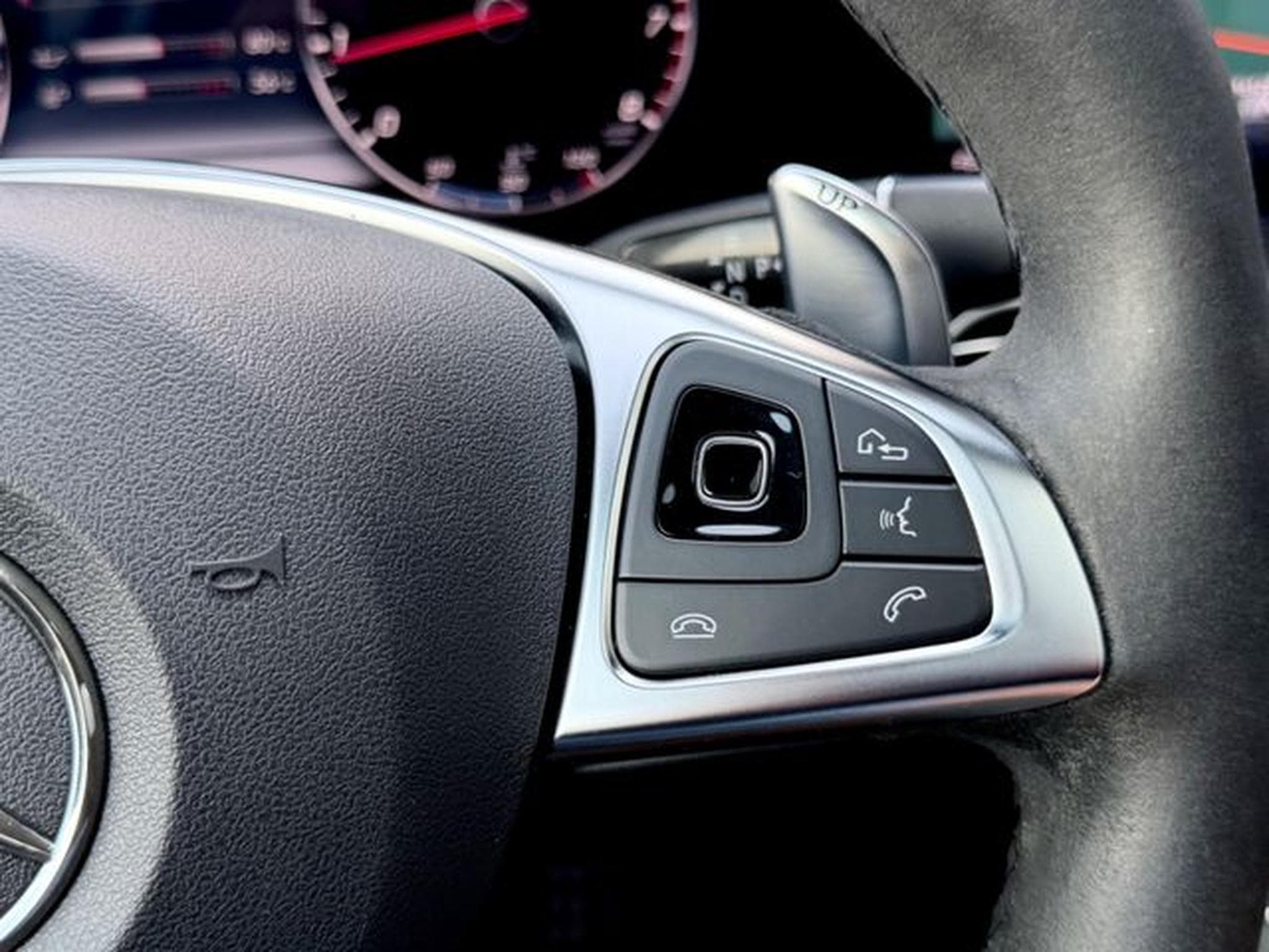 Mercedes E 43 AMG E 43 AMG 4Matic /PANO/LED/360°CAM/BURMESTER/AHK/ (2018) - Photo 18