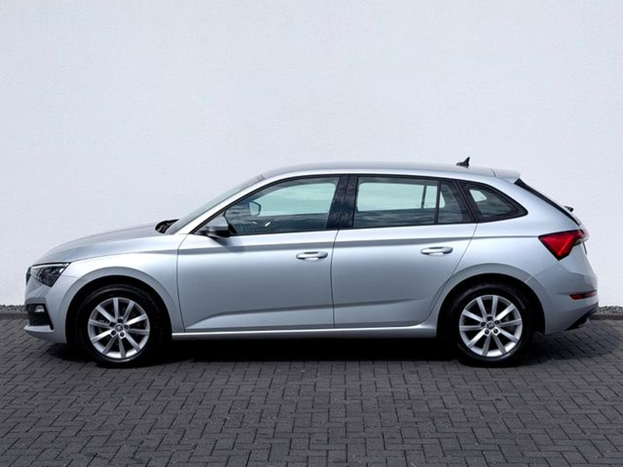 Skoda Scala Scala LED/CAM/CARPLAY/1.HAND/GARANTIE/ (2020) - Photo 8