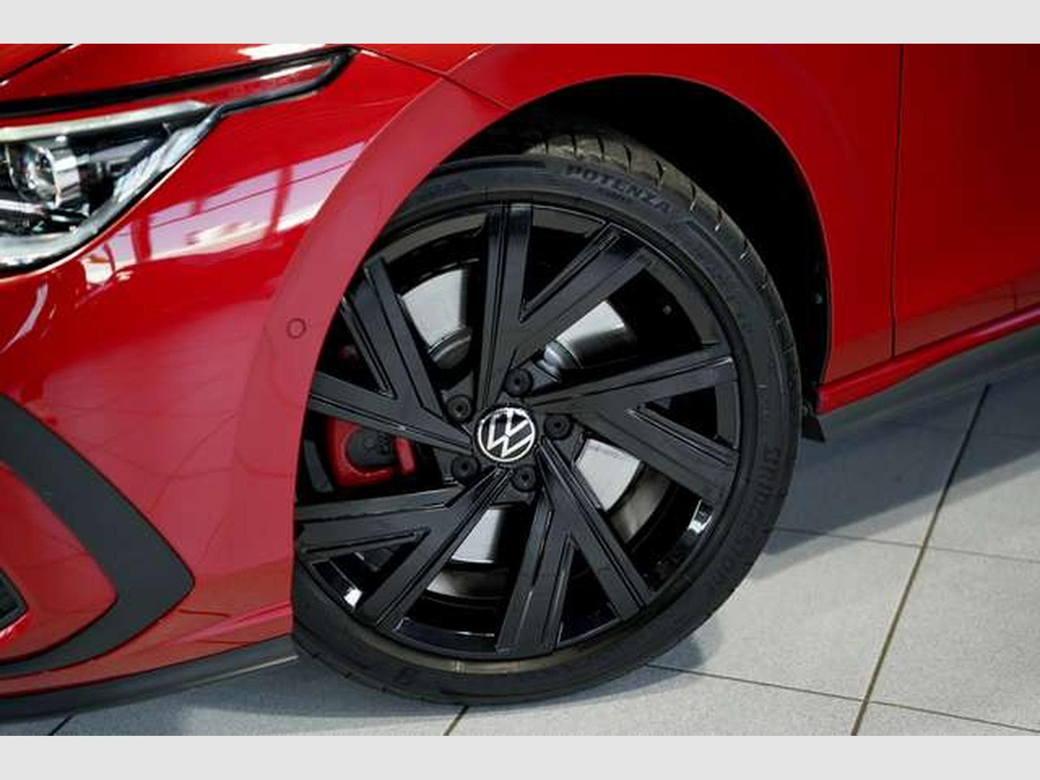 VW Golf GTI 2.0 TSI 2.Hand *Kamera *H-UP *Matrix (2022) - Photo 3