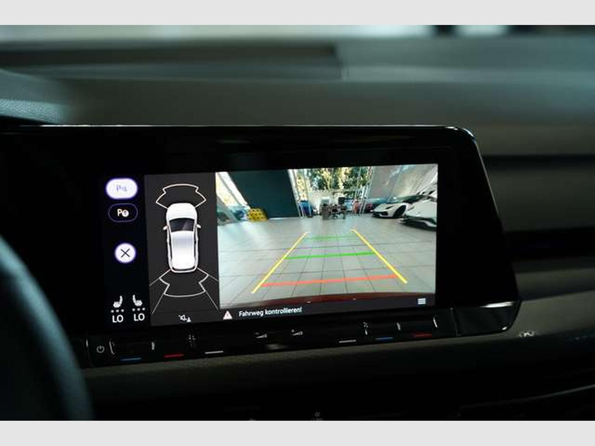 VW Golf GTI 2.0 TSI 2.Hand *Kamera *H-UP *Matrix (2022) - Photo 30