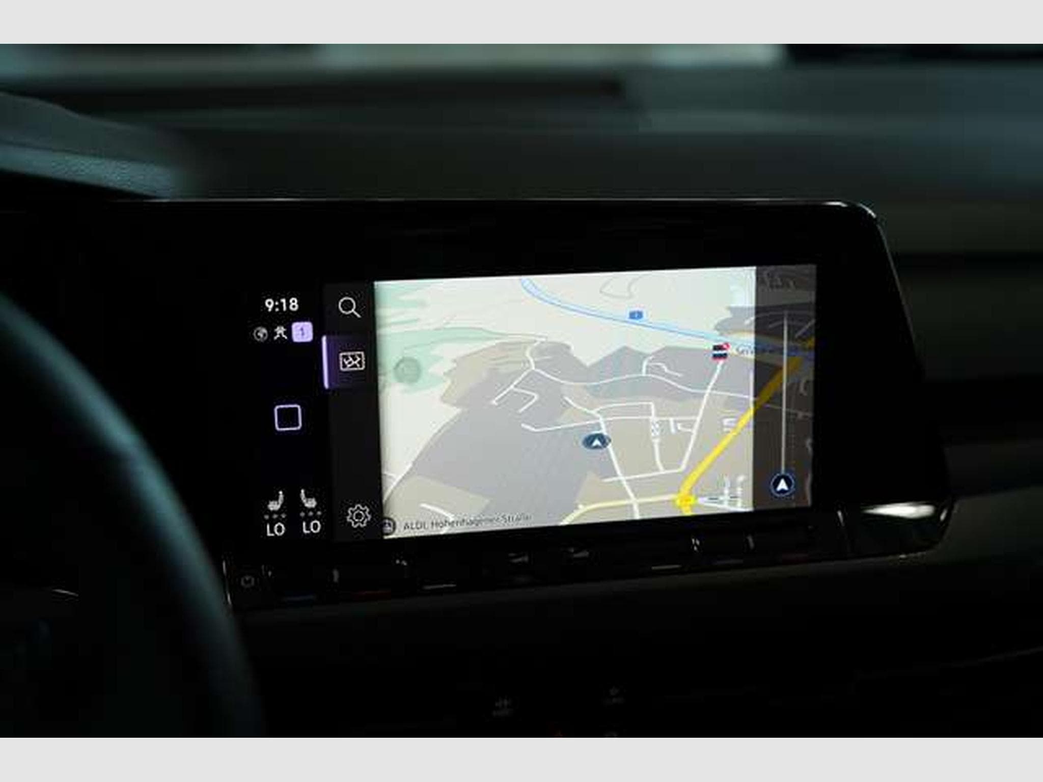 VW Golf GTI 2.0 TSI 2.Hand *Kamera *H-UP *Matrix (2022) - Photo 31