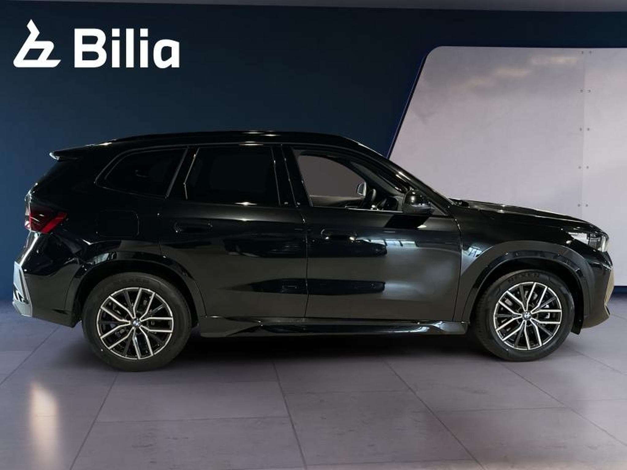 BMW X1 X1 xDrive30e M Sport (2025) - Photo 4