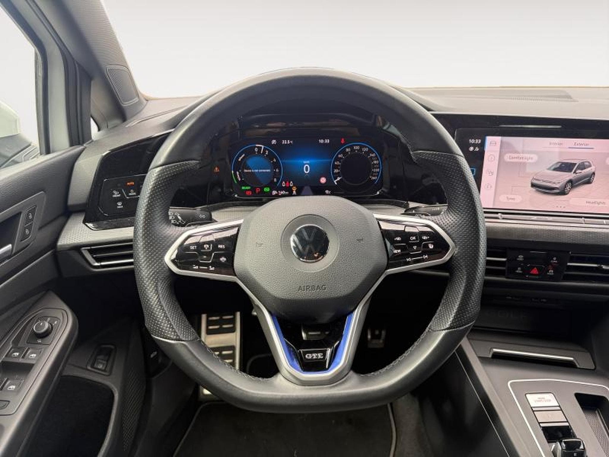 VW Golf VIII GTE (2021) - Photo 14