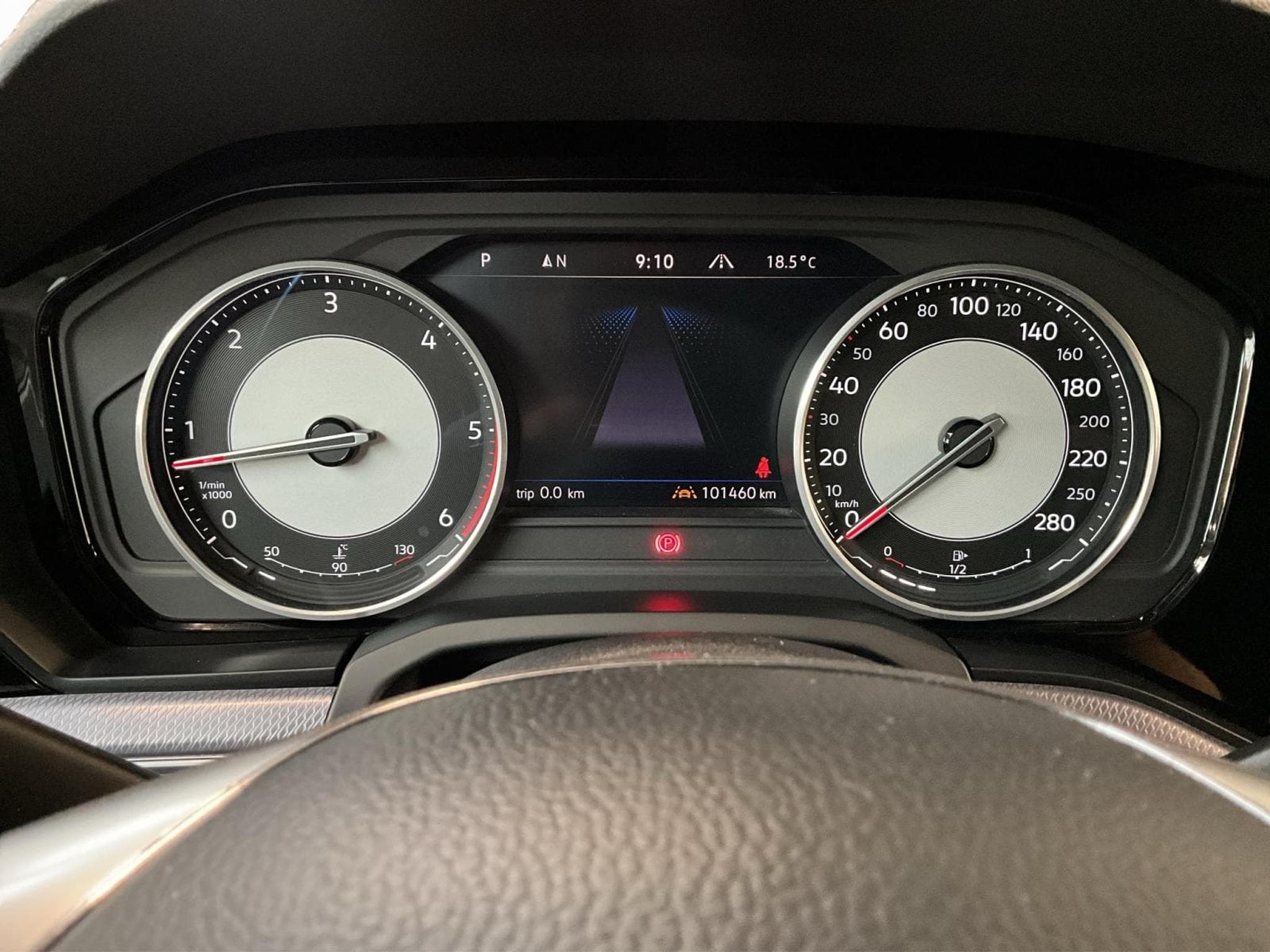 VW Touareg R-Line+V6+Black-Style+4M+Pano+Stand-H+Luft. (2019) - Photo 11