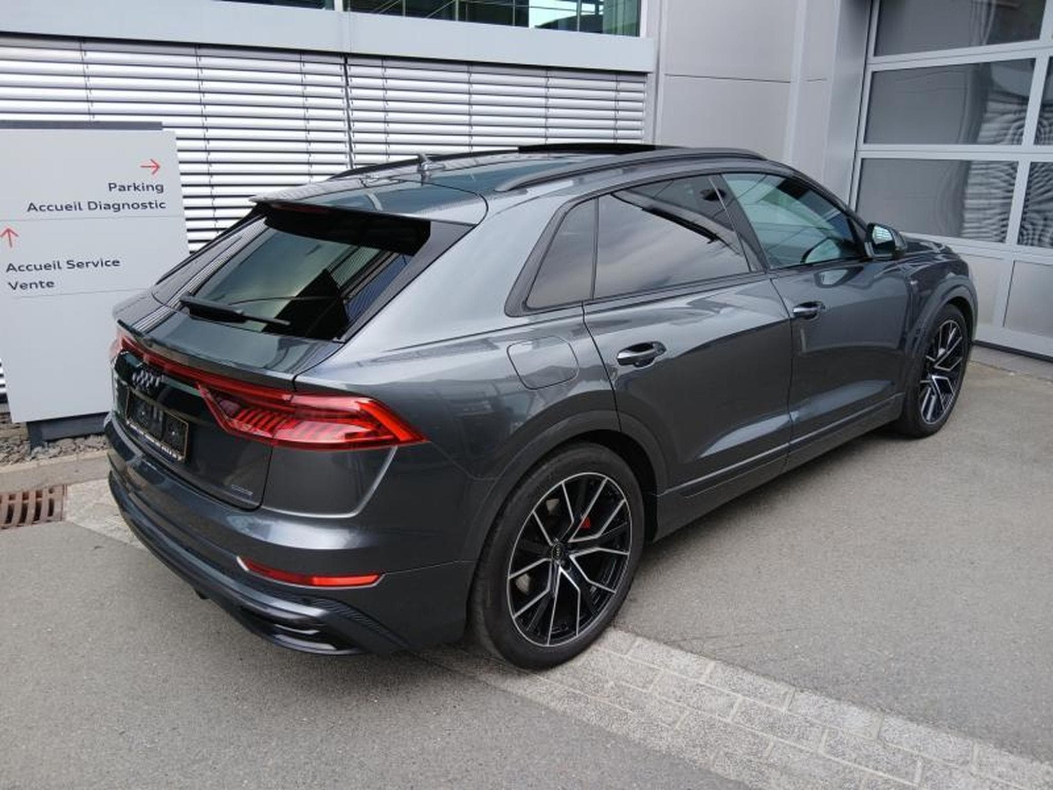 Audi Q8 50 TDI quattro tiptronic (2023) - Photo 4