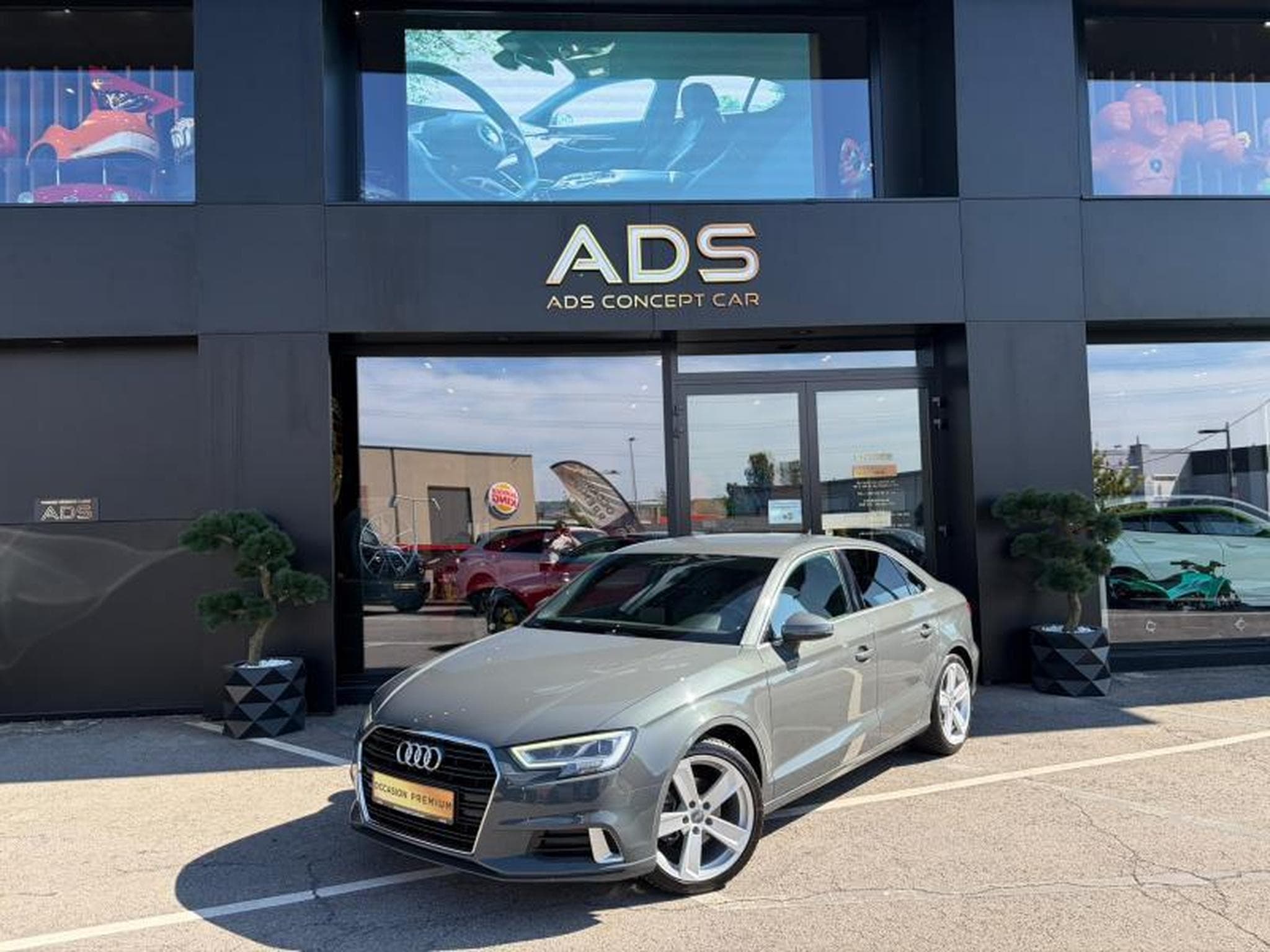 Audi A3 Berline Sport BVA/GPS/Sièges Chauffant (2019) - Photo 1