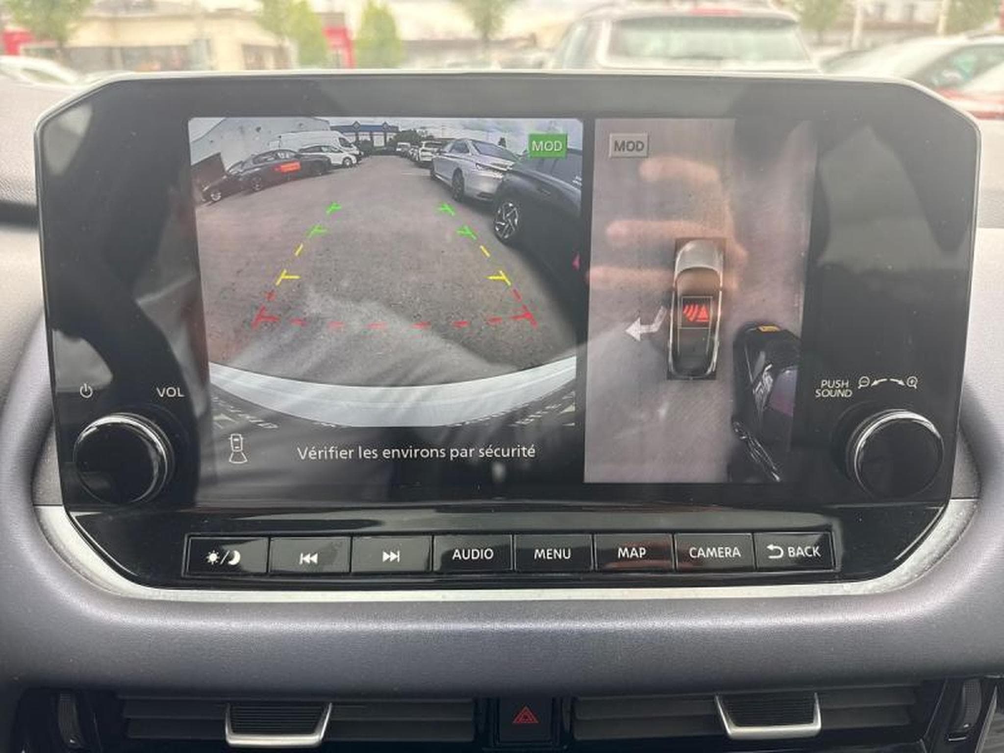 Nissan Qashqai TEKNA (2021) - Photo 15
