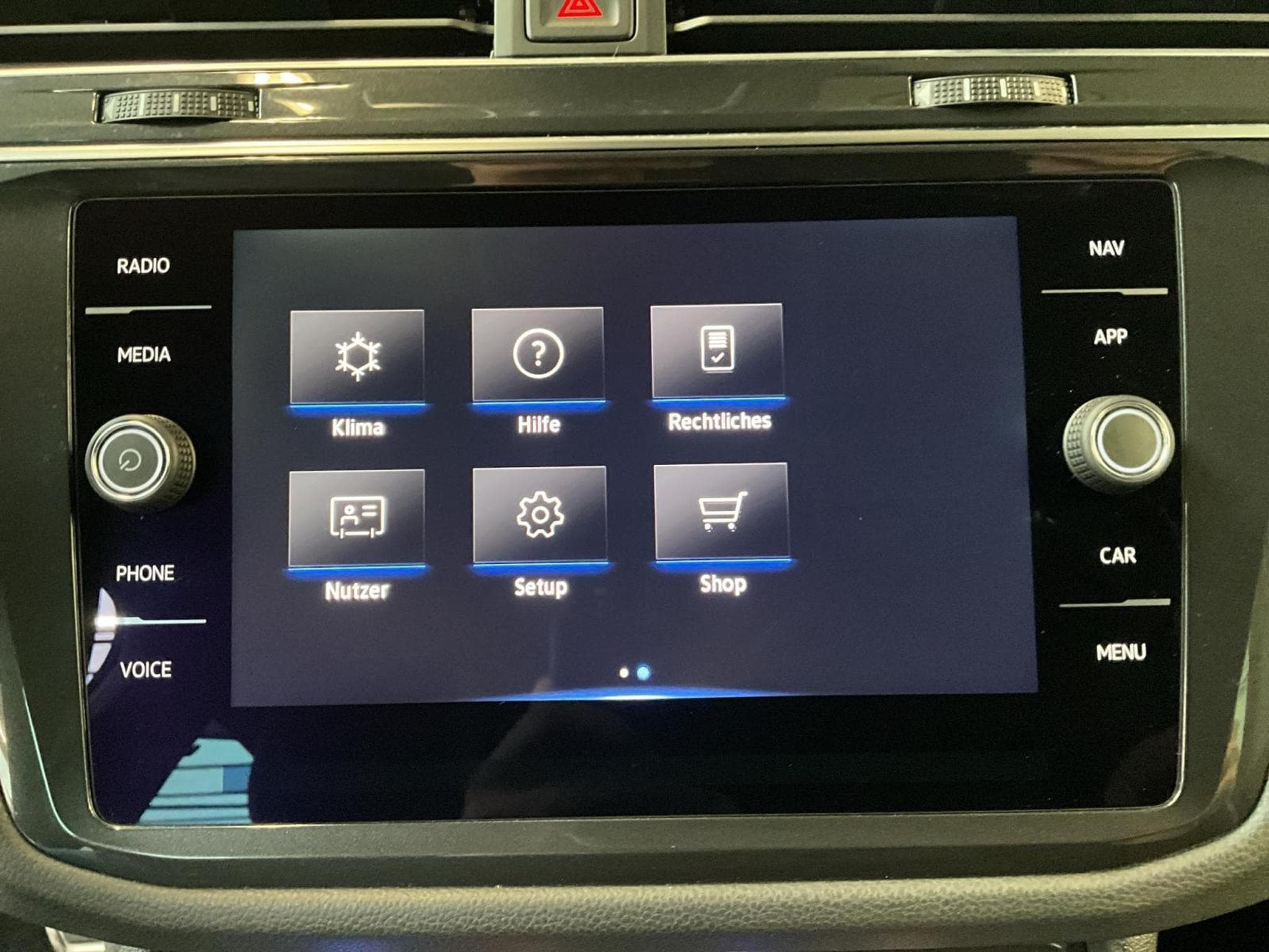 VW Tiguan Life-Urban-Sport+DSG+LED+RearView (2024) - Photo 17