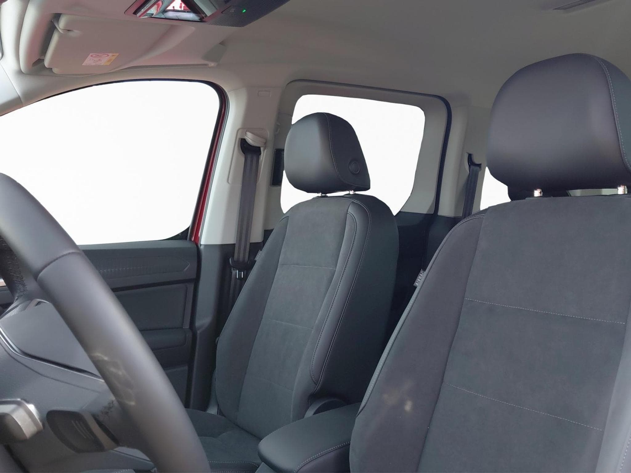 VW Caddy Life (2026) - Photo 17