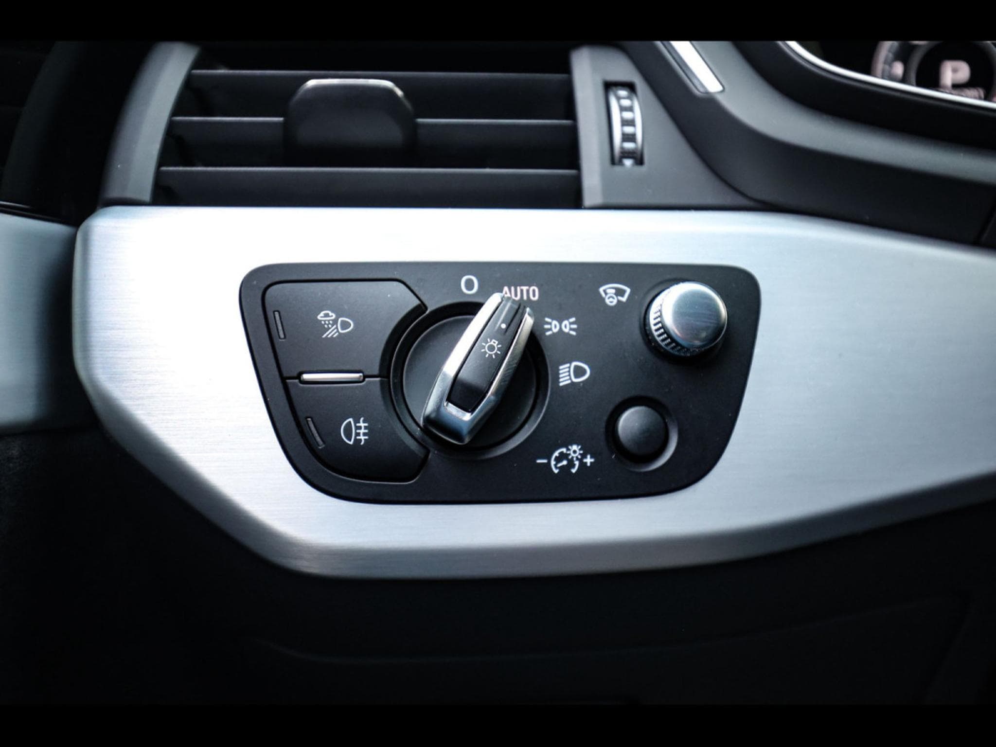 Audi S4 AVANT 3.0 TDI QUATTRO TIPTRONIC – PACK BLACK - NAVARRE BLUE (2023) - Photo 25