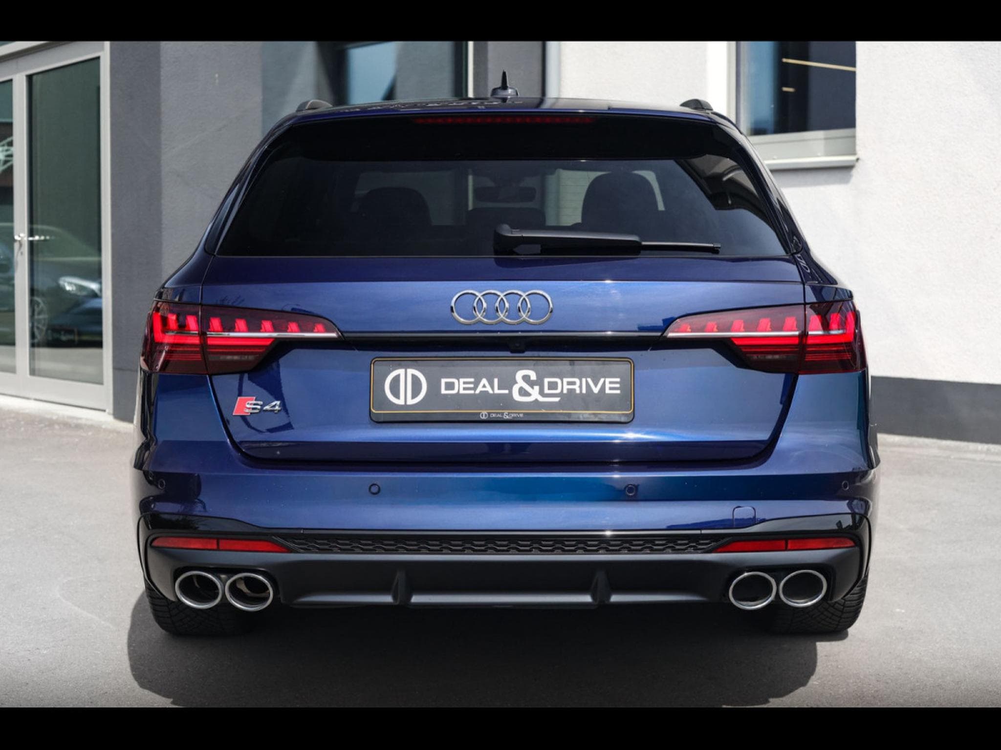 Audi S4 AVANT 3.0 TDI QUATTRO TIPTRONIC – PACK BLACK - NAVARRE BLUE (2023) - Photo 4