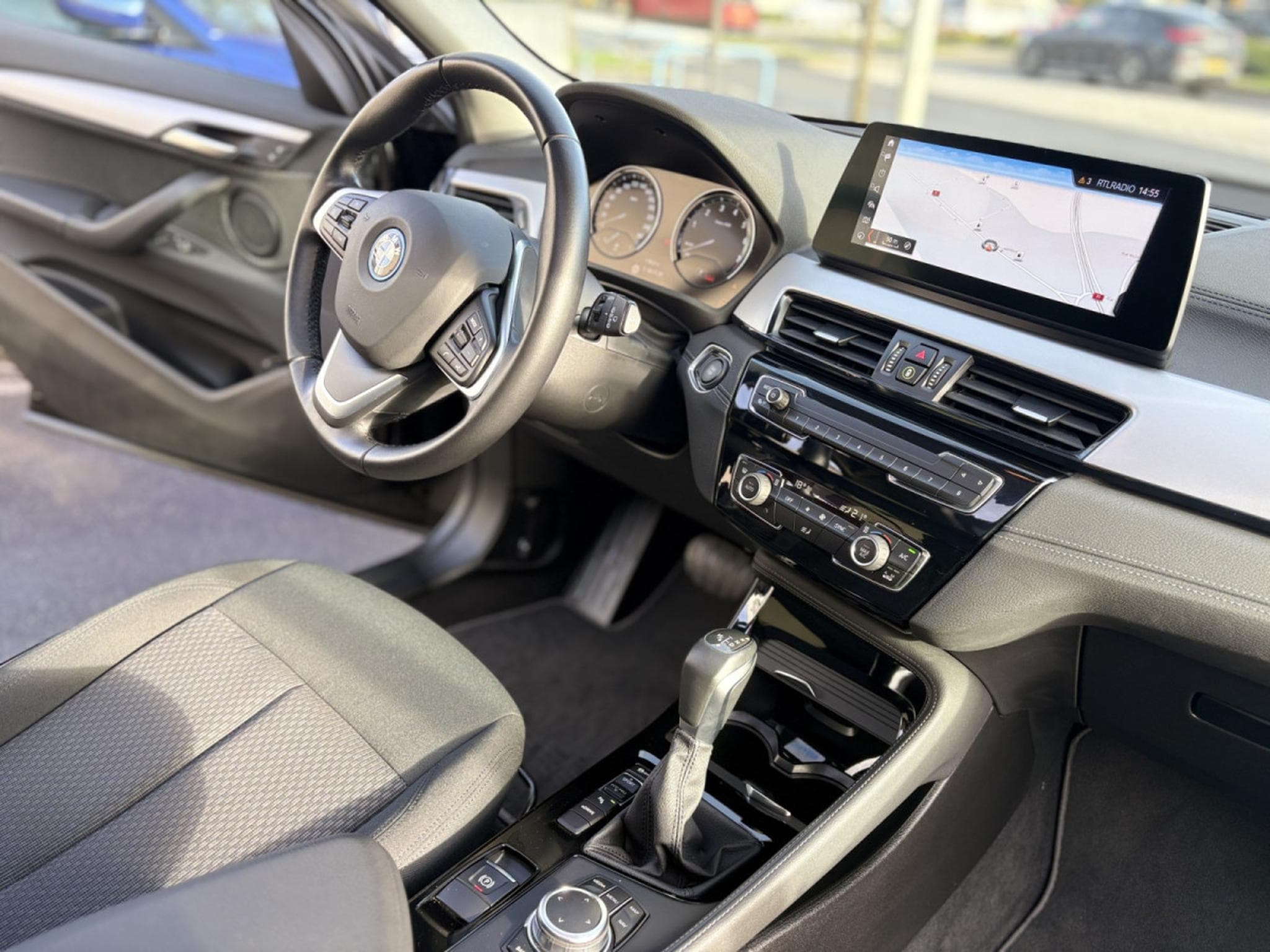 BMW X2 XDRIVE 25E PHEV  * GARANTIE 36 MOIS EUROPÉENNE * (2022) - Photo 6