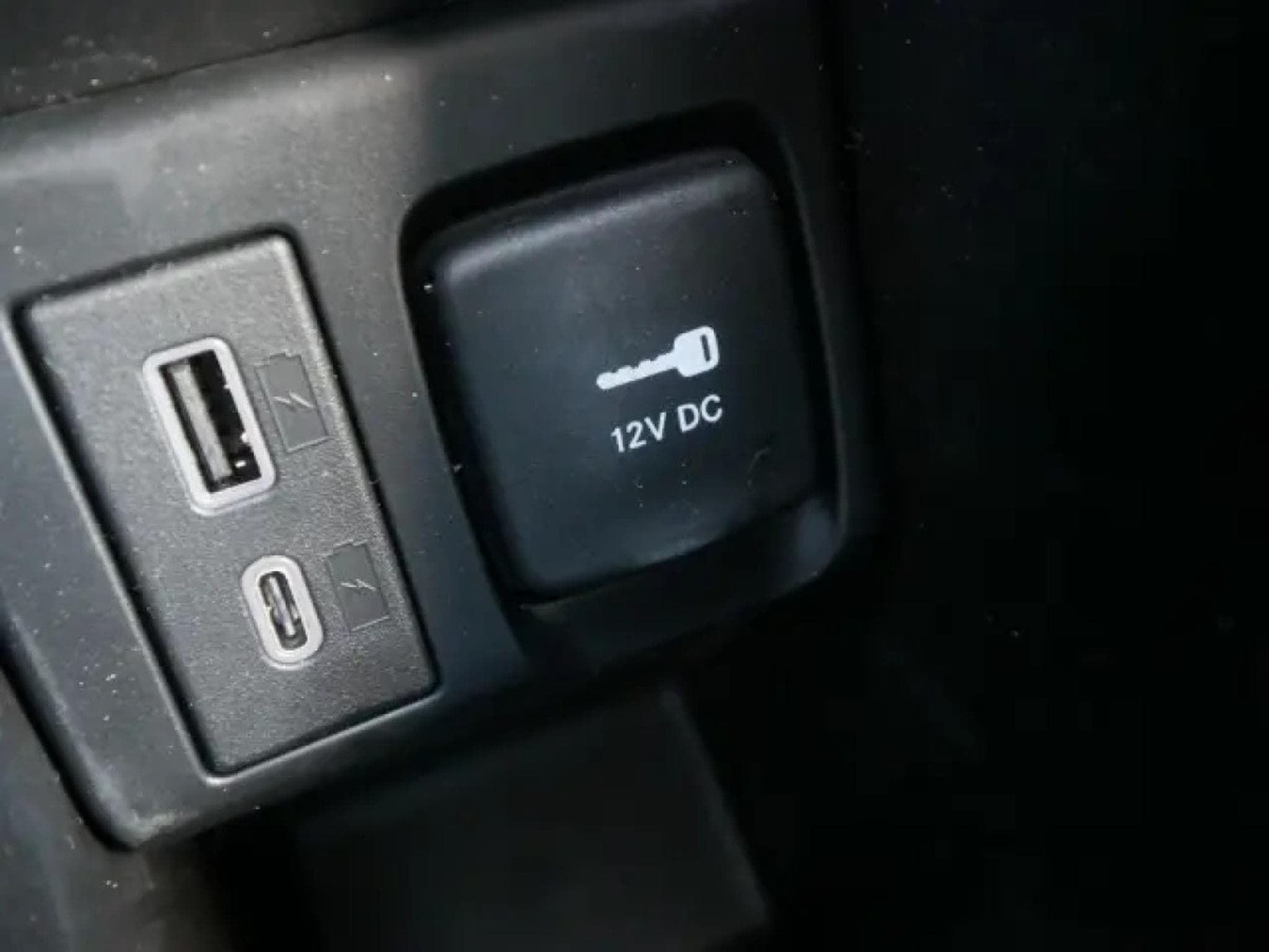 Fiat 500 HYBRID ICON CABRIO (2026) - Photo 20