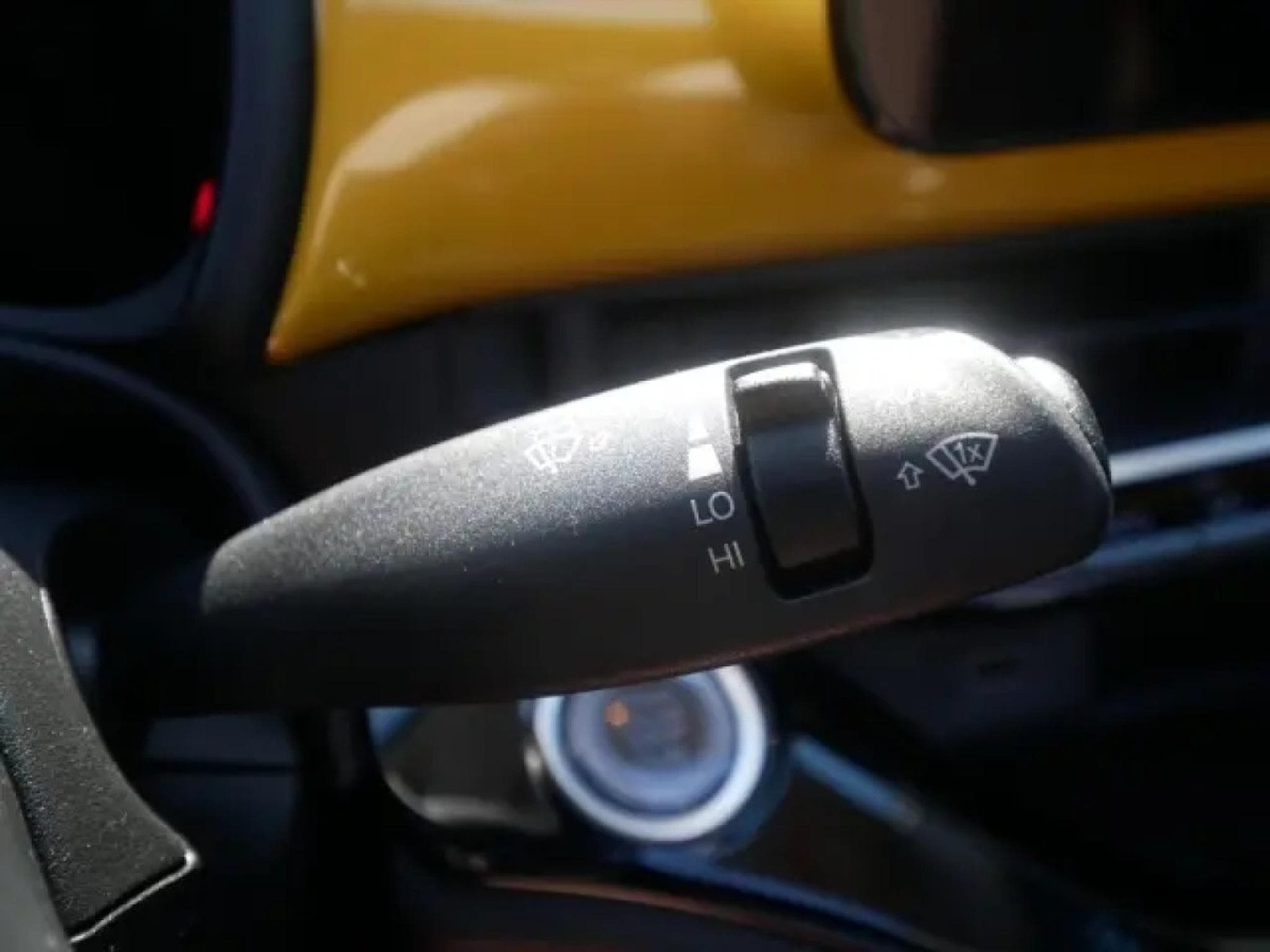 Fiat 500 HYBRID ICON CABRIO (2026) - Photo 14
