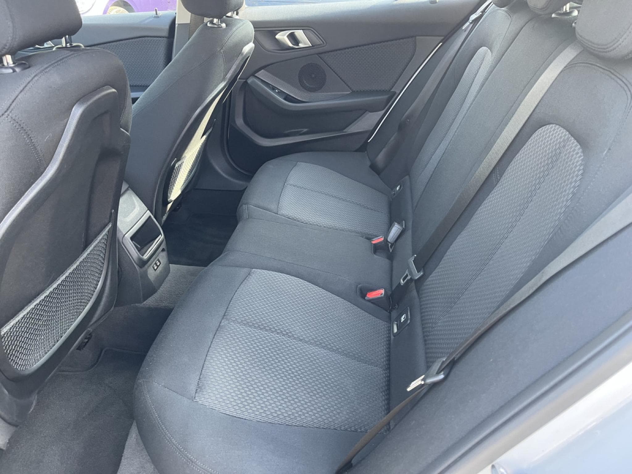 BMW 118 118i A 136cv 2xPDC Apple Carplay LED Camera (2023) - Photo 15