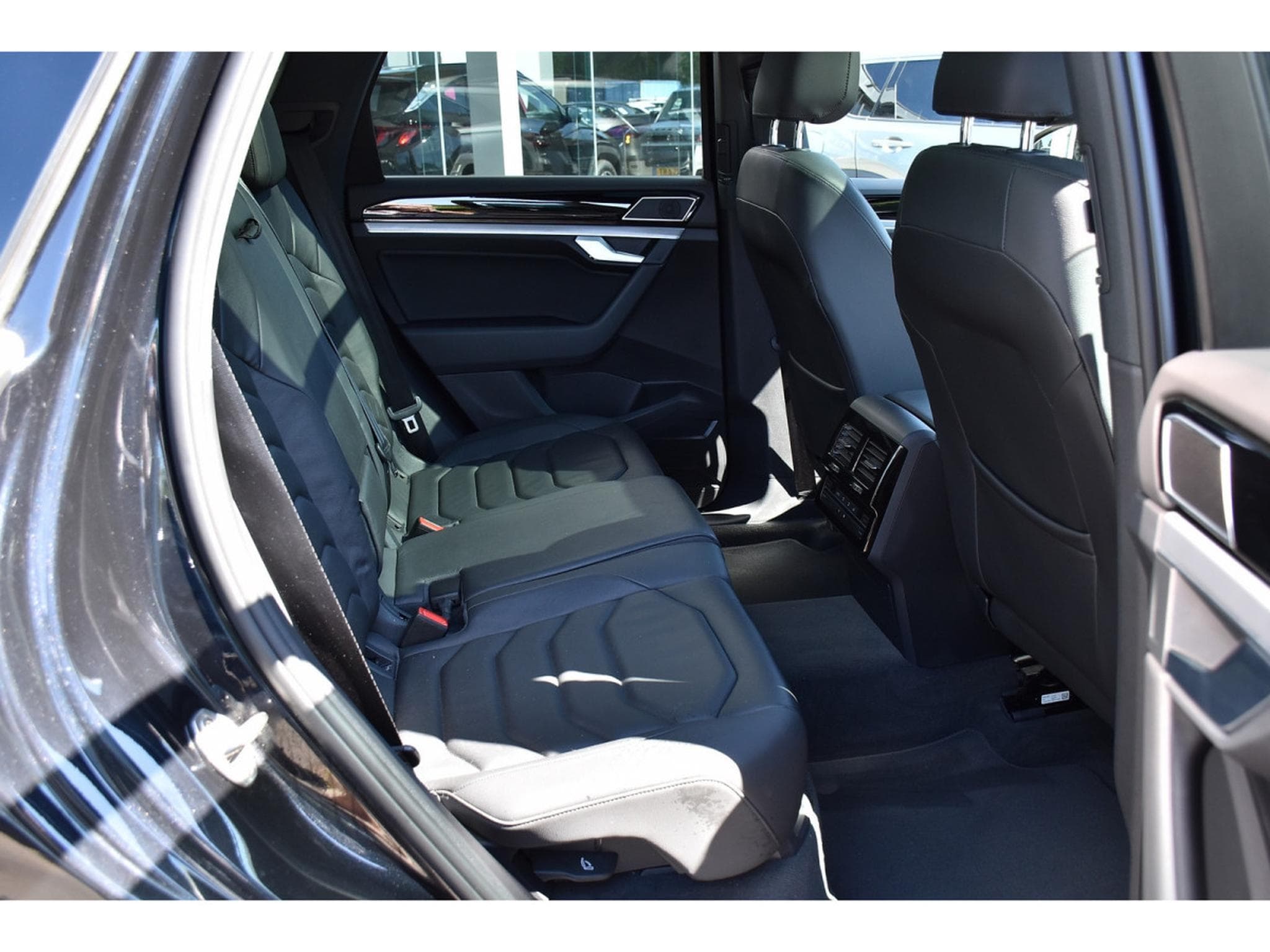VW Touareg 3.0 TSI eHybrid PHEV 4Motion Elegance Tip. SUSP PNEU ATT RMQ (2021) - Photo 8