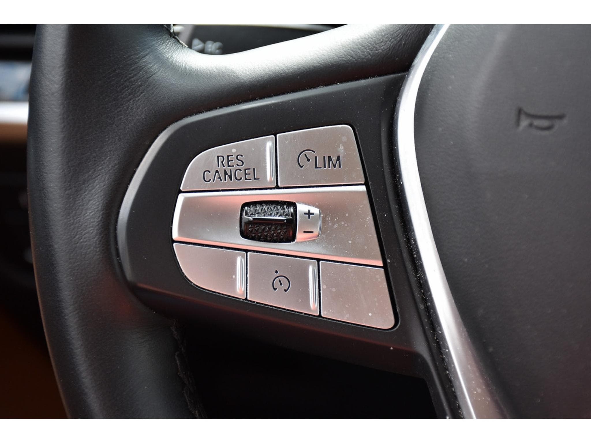 BMW X3 2.0iA xDrive30e Xline CUIR MEMO LANE SIDE HUD CAM JA19 (2021) - Photo 19