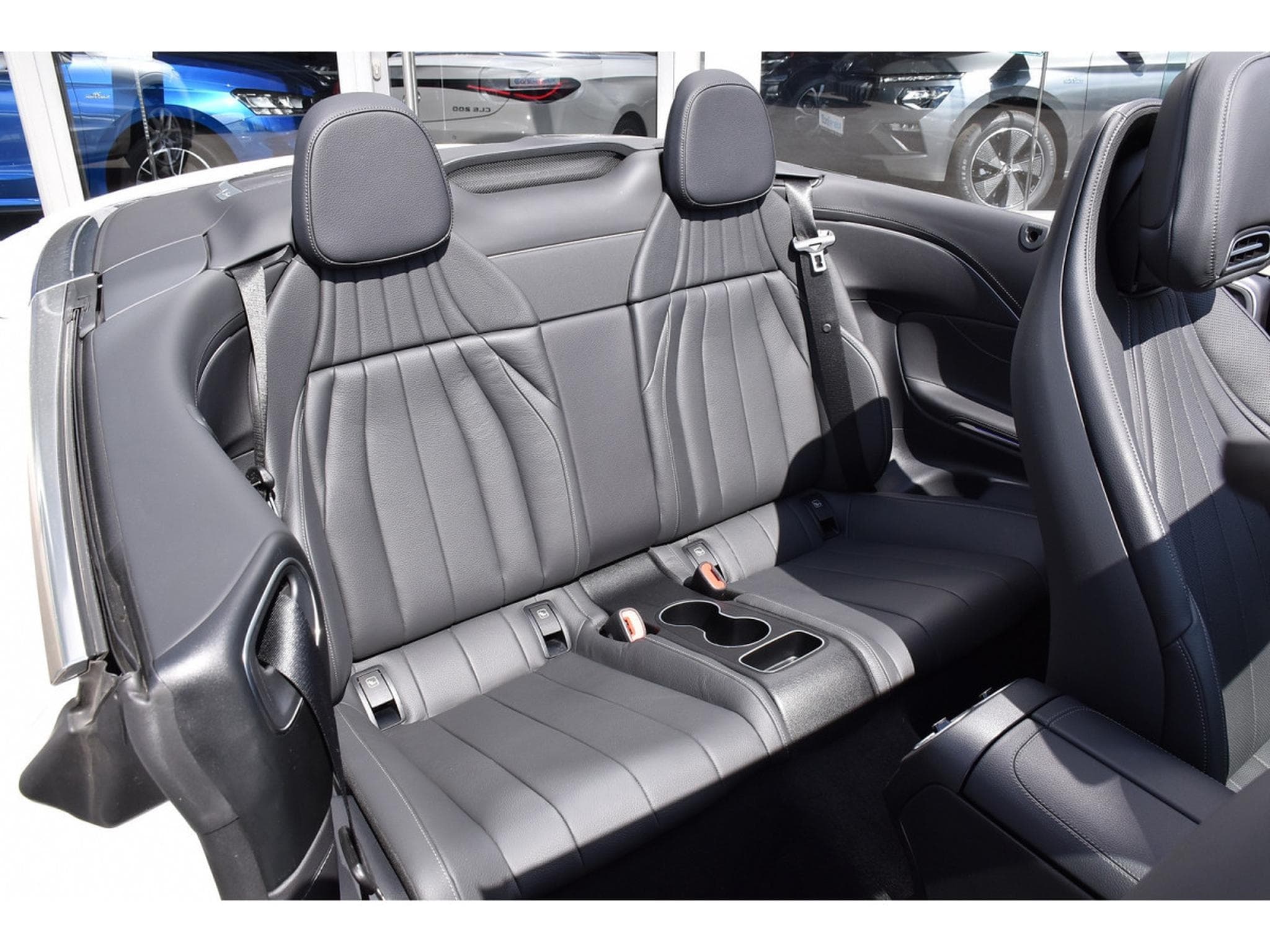 Mercedes CLE 200 AMG Line 9G-Tronic MEMO SG VENT DISTRONIC SIDE AIRSCARF 1°M. (2025) - Photo 10