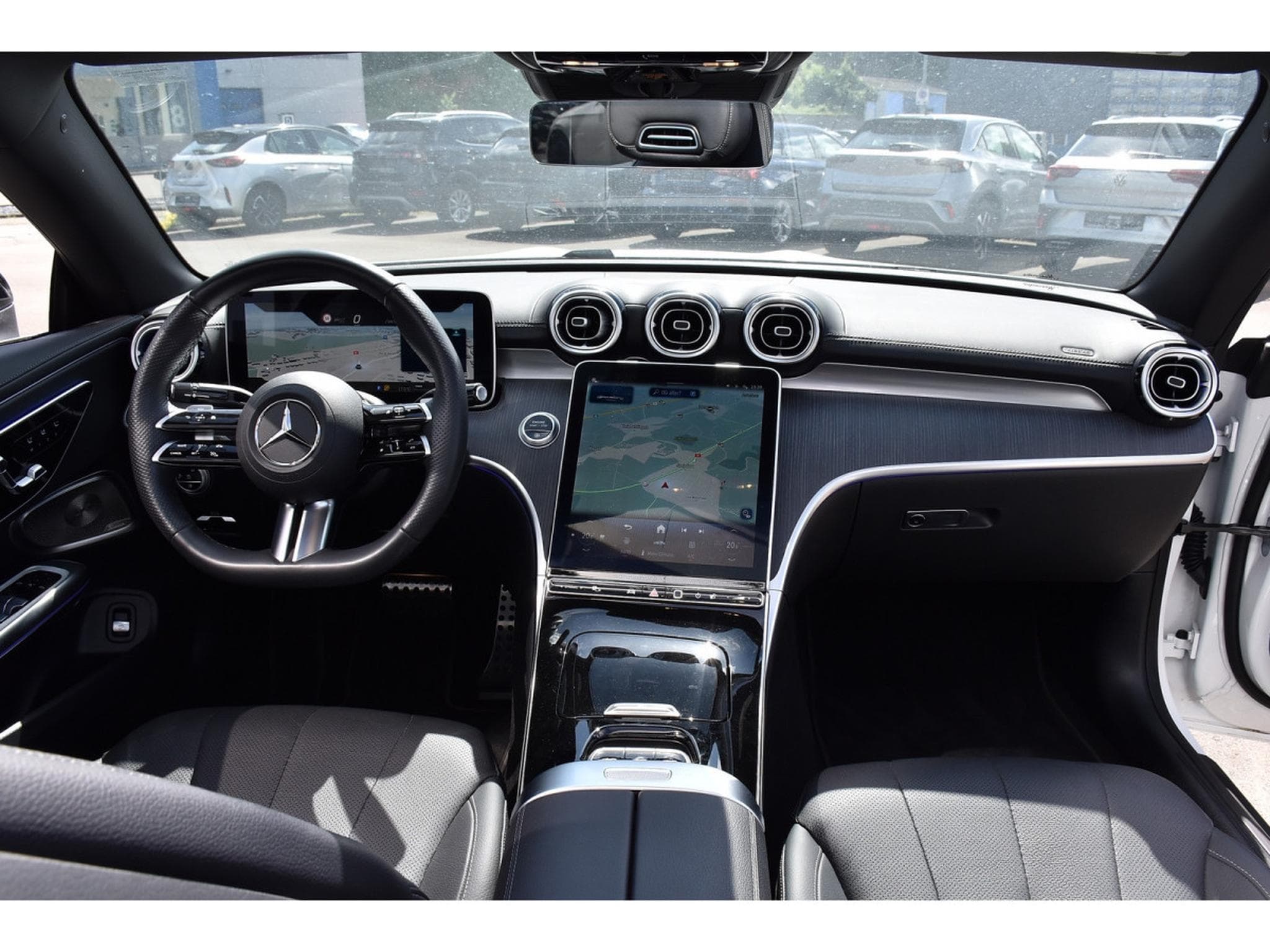 Mercedes CLE 200 AMG Line 9G-Tronic MEMO SG VENT DISTRONIC SIDE AIRSCARF 1°M. (2025) - Photo 12