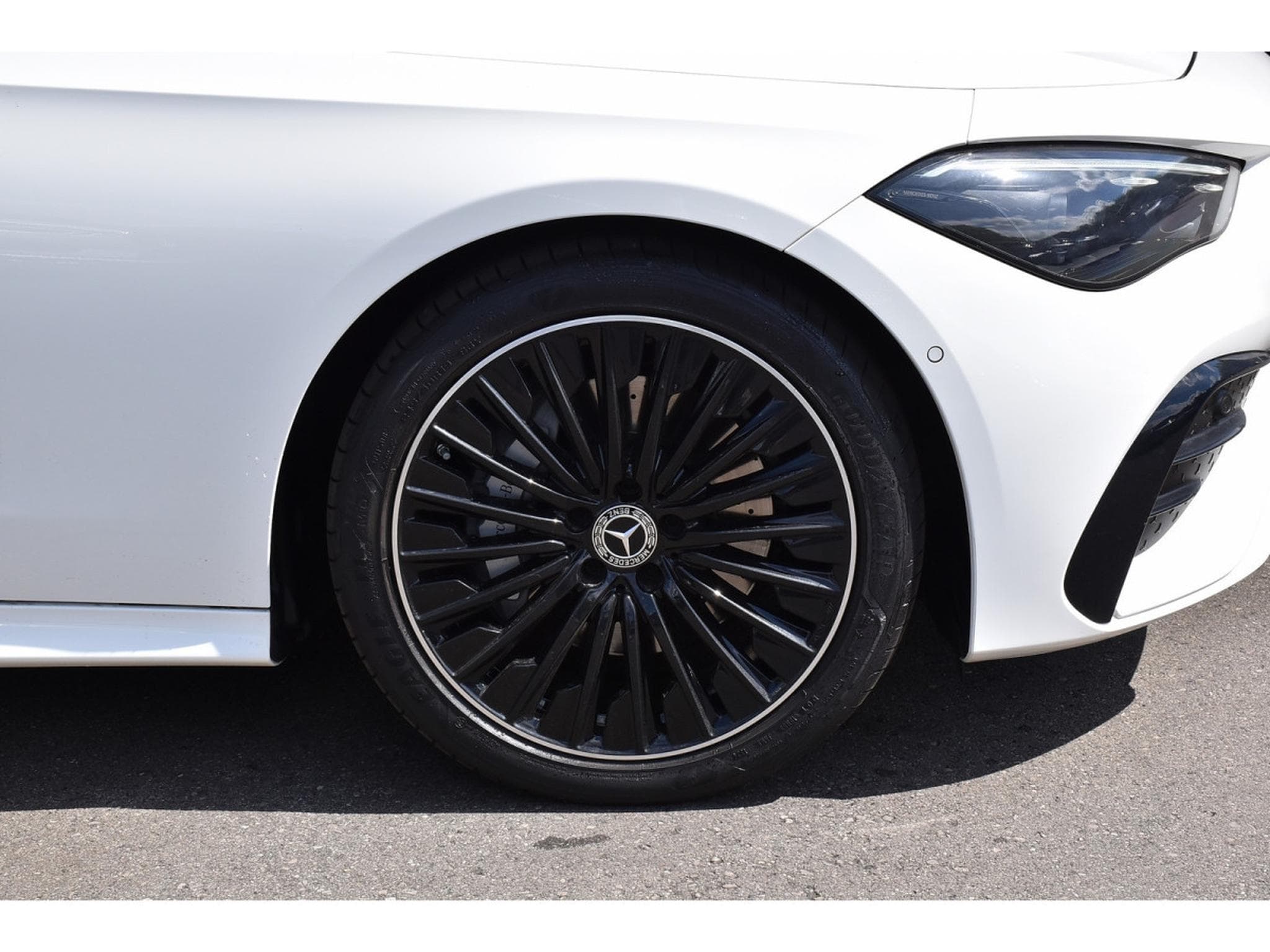 Mercedes CLE 200 AMG Line 9G-Tronic MEMO SG VENT DISTRONIC SIDE AIRSCARF 1°M. (2025) - Photo 7