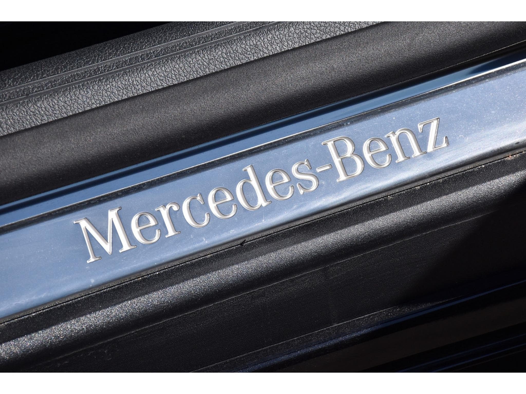 Mercedes CLE 200 AMG Line 9G-Tronic MEMO SG VENT DISTR CAM360 SIDE AIRSCARF (2025) - Photo 24