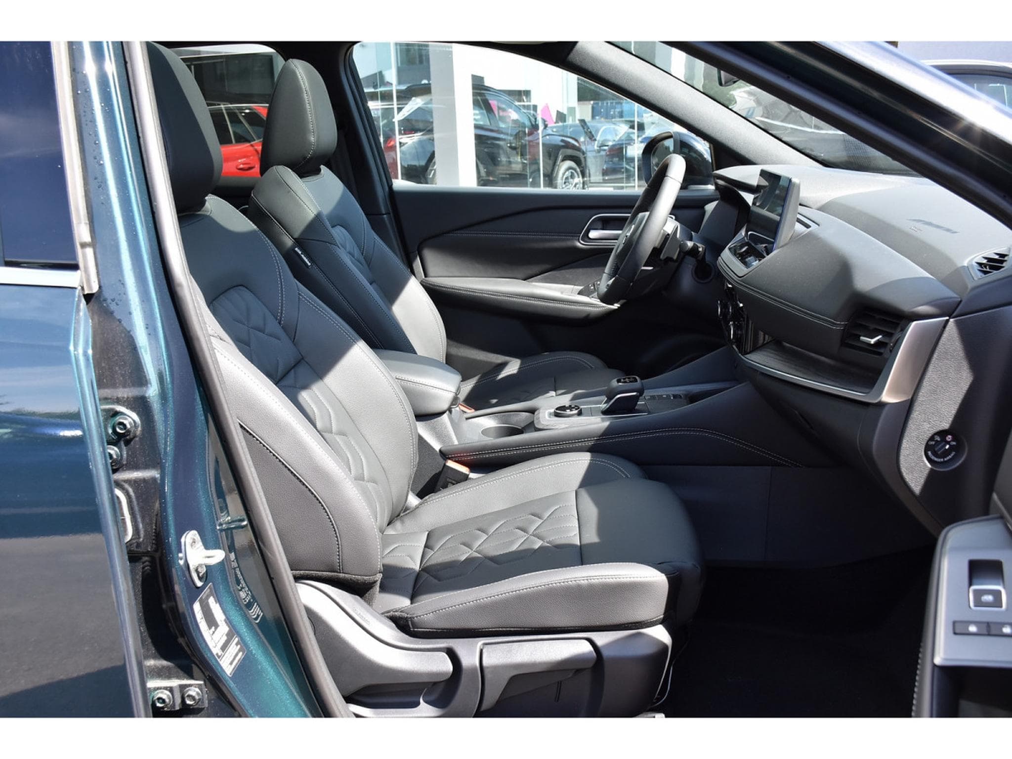 Nissan Qashqai 1.3 DIG-T MHEV Tekna Xtronic 4WD CUIR MEMO PANO CAM360 NEUF (2026) - Photo 7