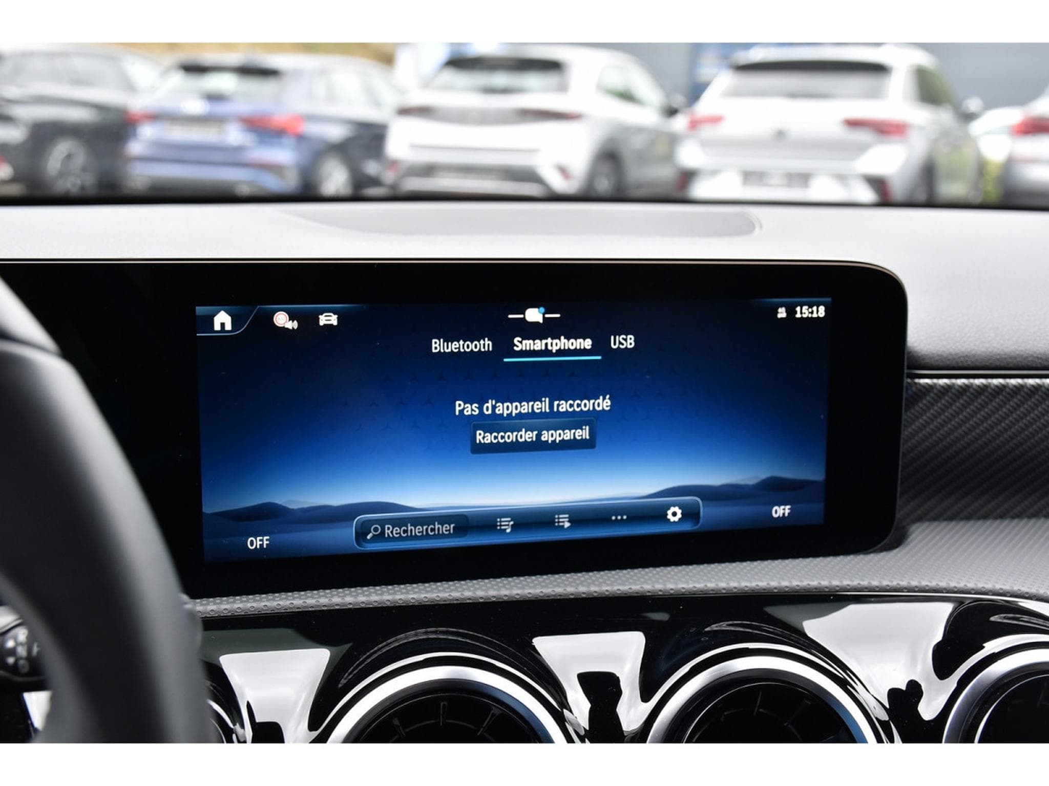 Mercedes A 180 CDI Progressive 8G-DCT CUIR GPS LANE CAM 1° MAIN (2025) - Photo 11