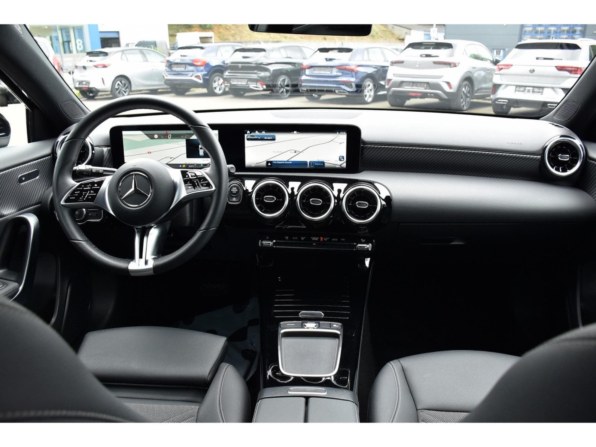 Mercedes A 180 CDI Progressive 8G-DCT CUIR GPS LANE CAM 1° MAIN (2025) - Photo 9
