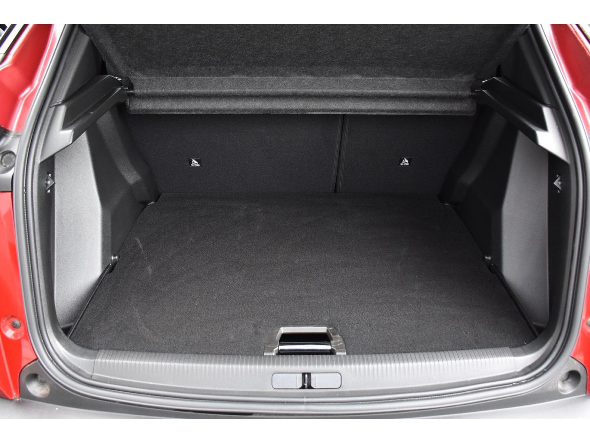 Peugeot 2008 1.2 Hybrid 145 Allure e-DCS6 ACC LANE SIDE GPS CAM360 1°MAIN (2025) - Photo 25