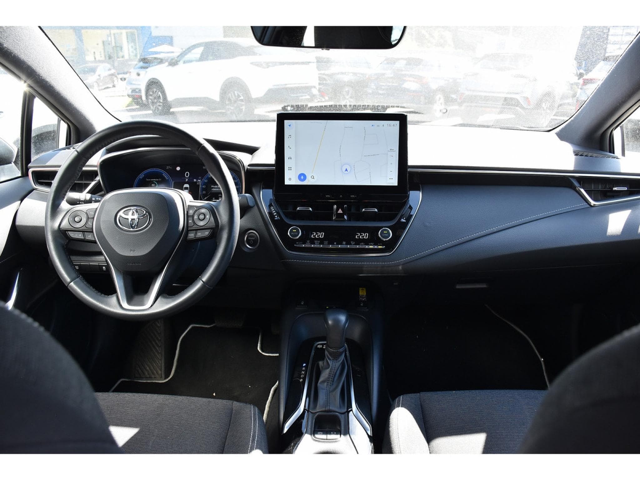 Toyota Corolla Touring Sports 1.8 Hybrid Dynamic e-CVT ACC LANE GPS CAM 1°M (2023) - Photo 9