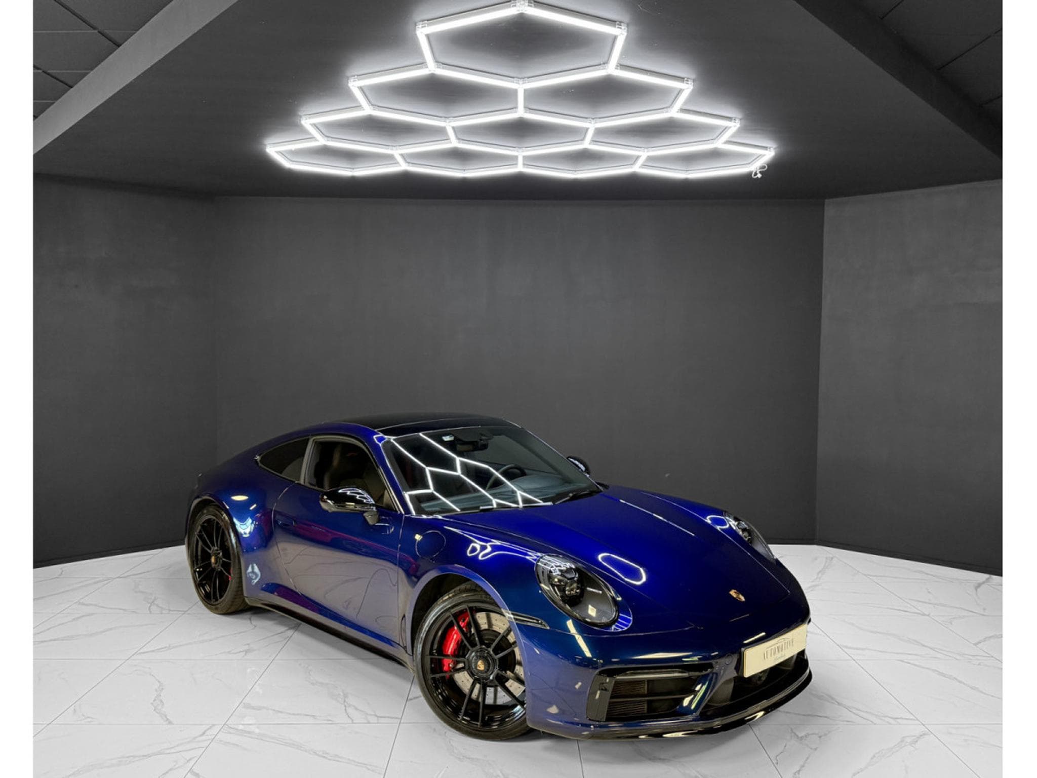 Porsche 911 Carrera 4 GTS / Lift / Bose / Matrix / 360° (2024) - Photo 7