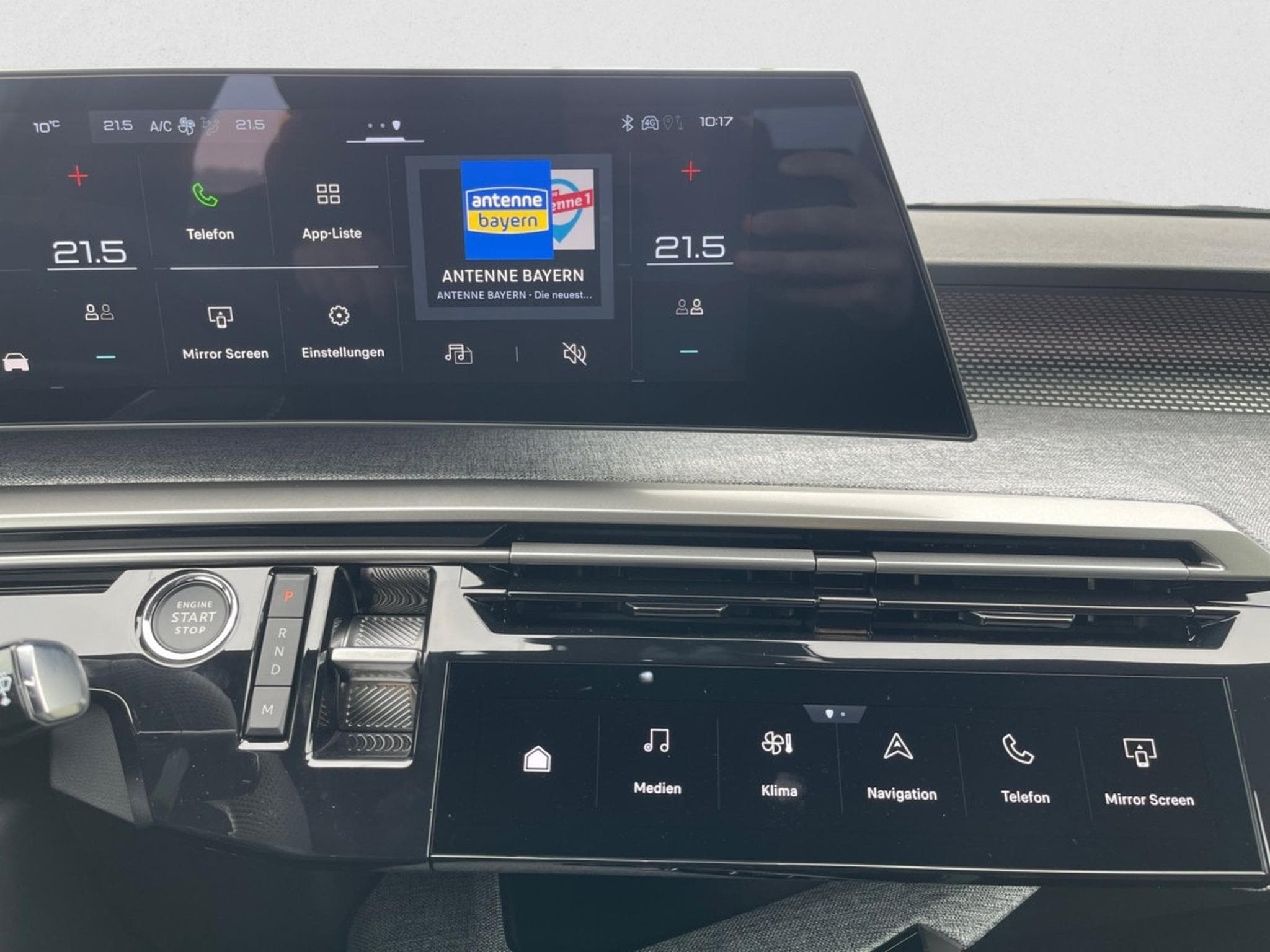 Peugeot 5008 1.2 PureTech 146 e-DSC6 GT (2026) - Photo 11