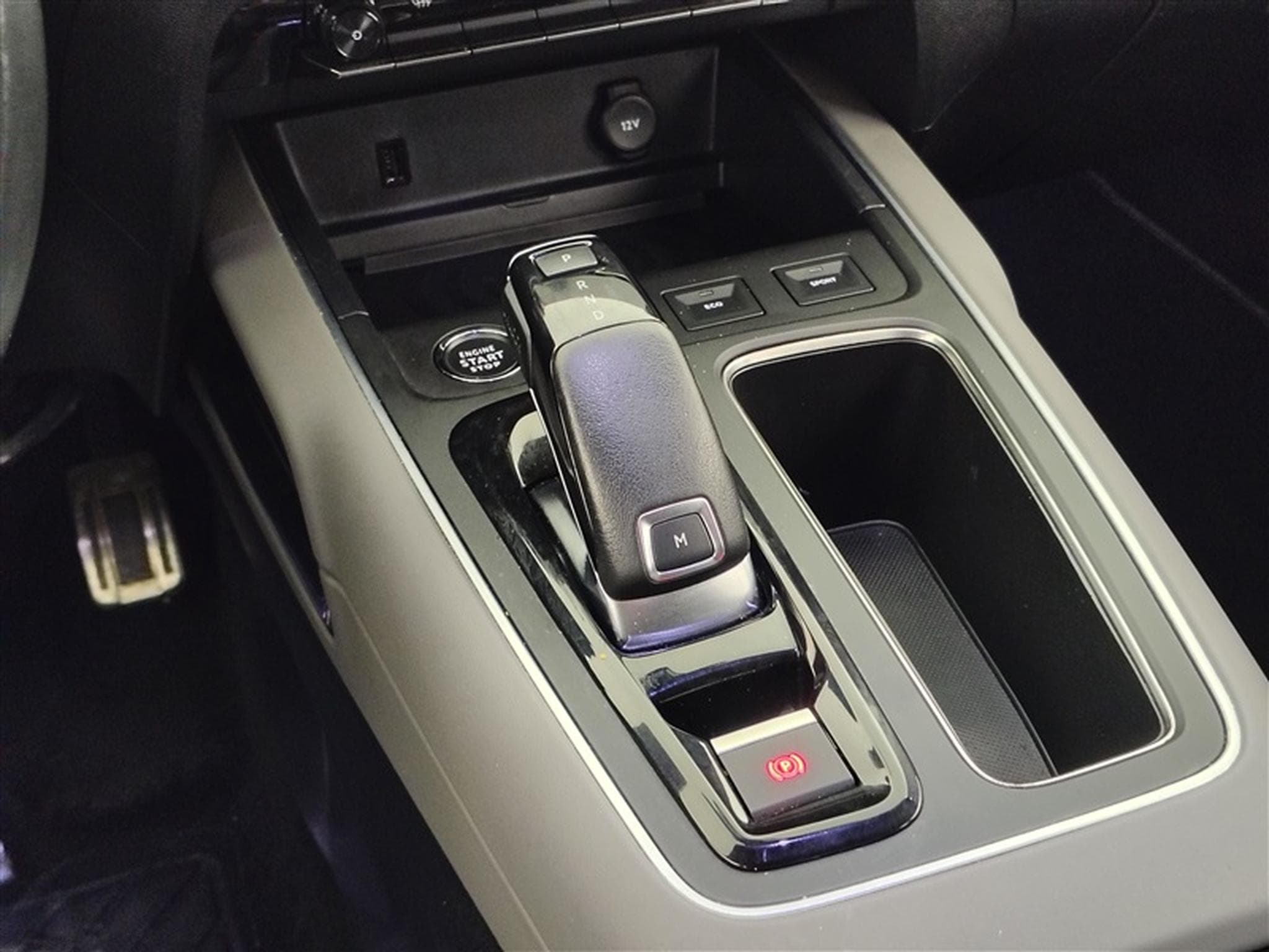Citroen C5 Aircross 1.5 BlueHDi Business Lounge AUTO/CUIR/NAVI/FULL LED/JA18 (2021) - Photo 12