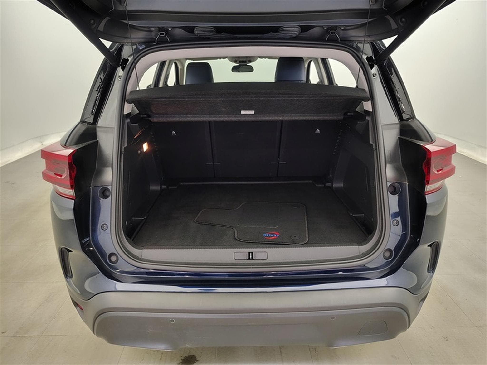 Citroen C5 Aircross 1.5 BlueHDi MAX PACK BLACK + TECHNO NAVI / CUIR / FULL LED (2024) - Photo 14