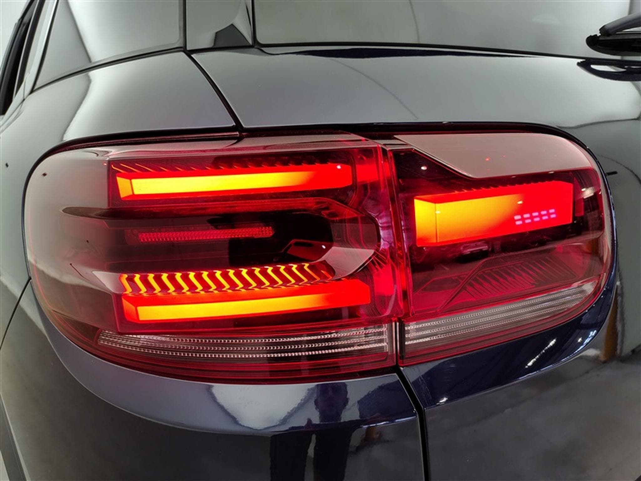 Citroen C5 Aircross 1.5 BlueHDi MAX PACK BLACK + TECHNO NAVI / CUIR / FULL LED (2024) - Photo 16