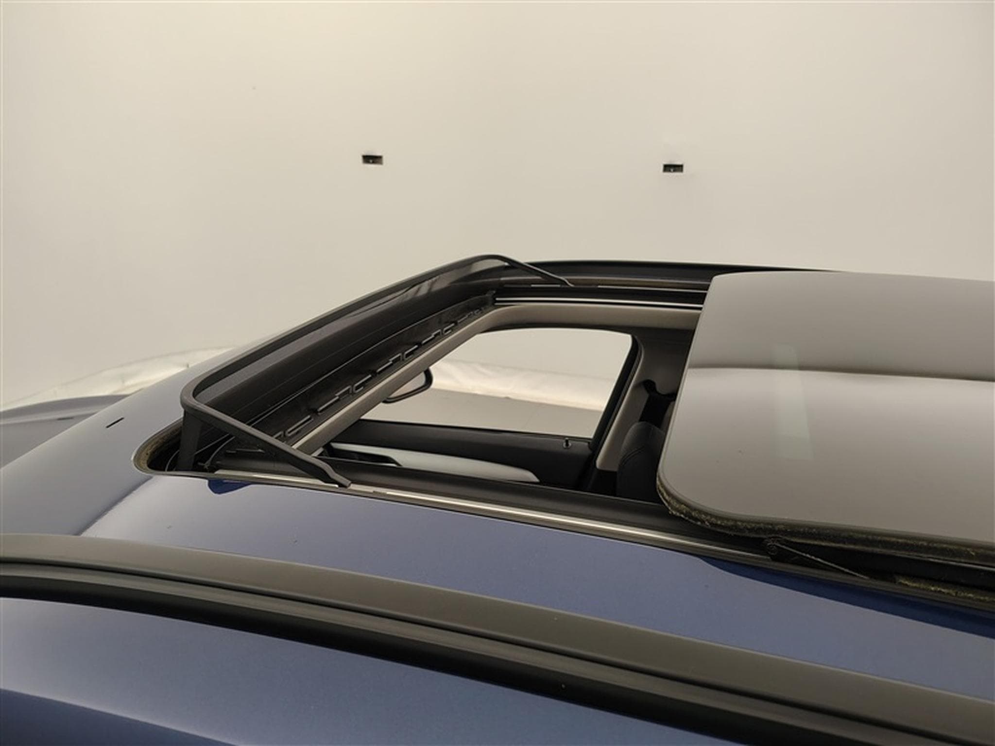 BMW X1 1.5 dA sDrive16 Business CUIR/NAVI/TO PANO/JA17 (2021) - Photo 18
