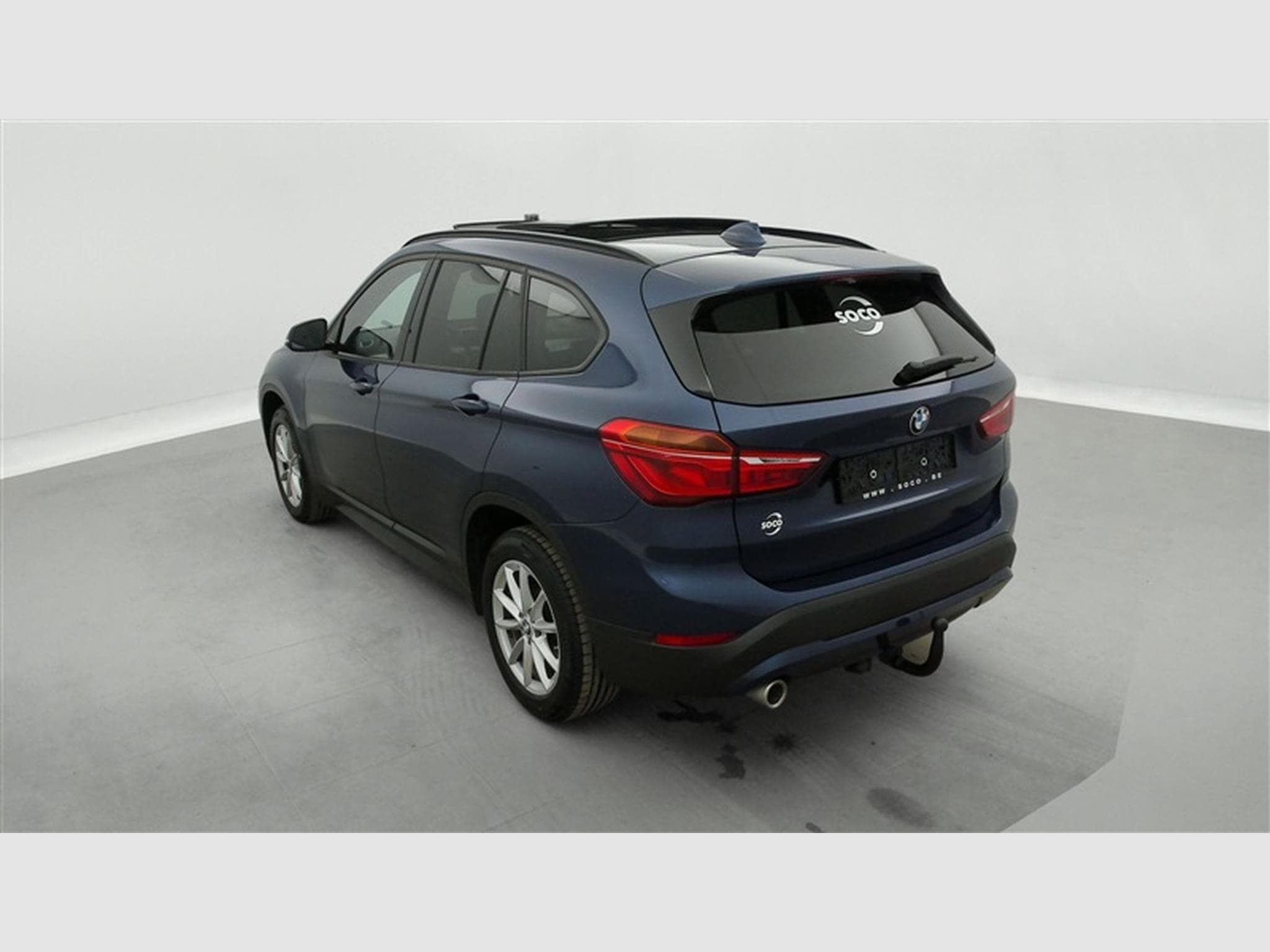 BMW X1 1.5 dA sDrive16 Business CUIR/NAVI/TO PANO/JA17 (2021) - Photo 2