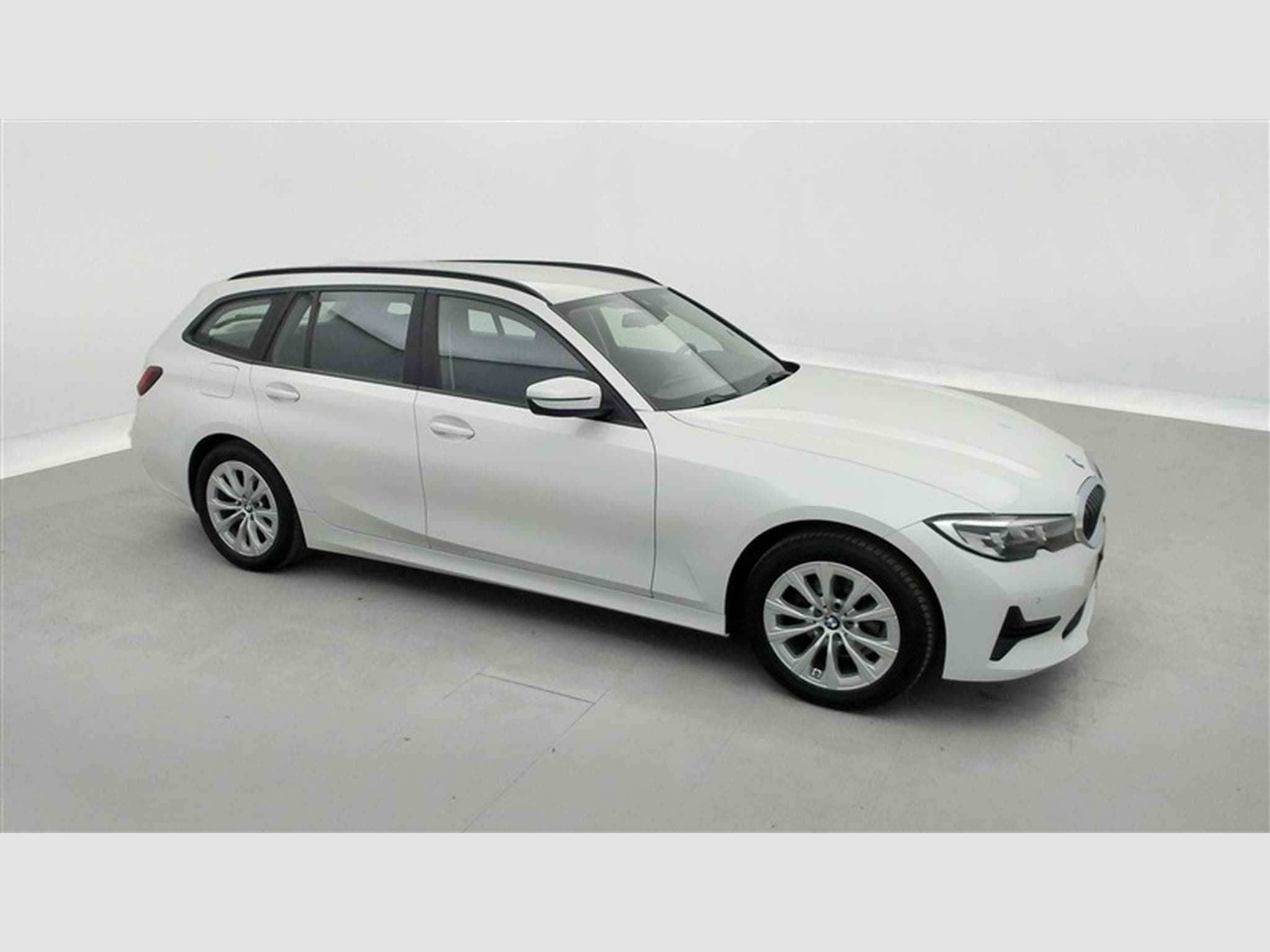 BMW 318 Touring 318i Business NAVI/LED/JA17/PDC (2022) - Photo 25